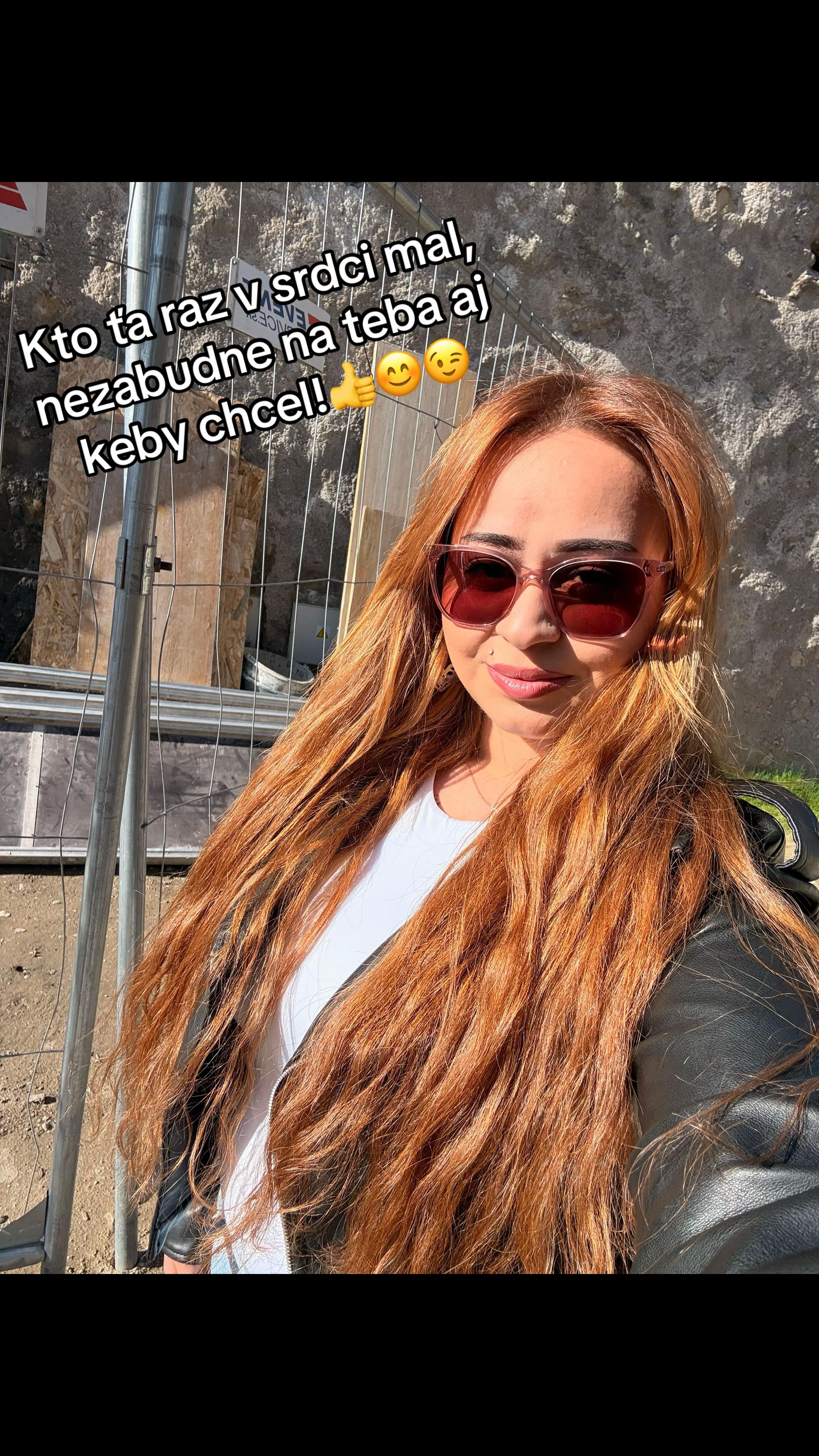 @🐝Emilka🐝