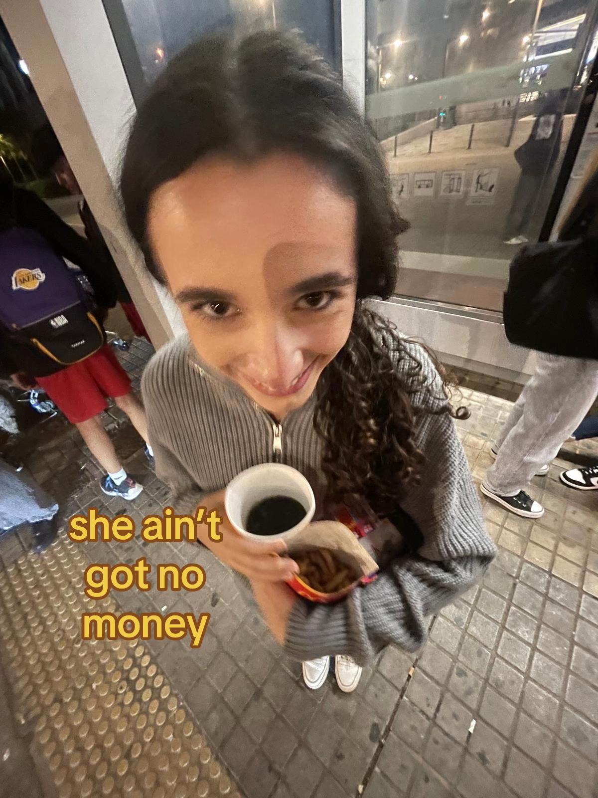 @chachipistachi__
