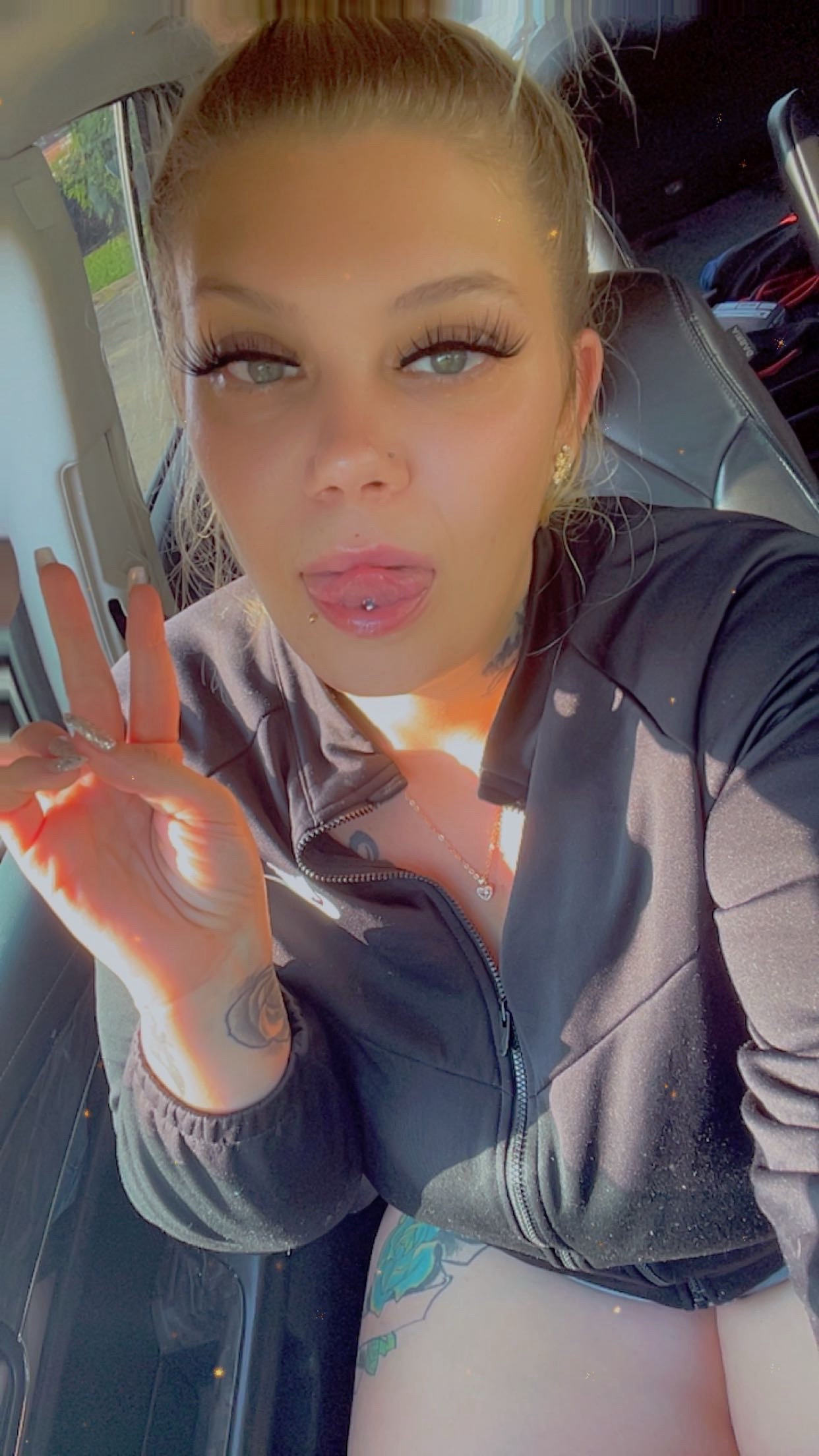 @juicy1992