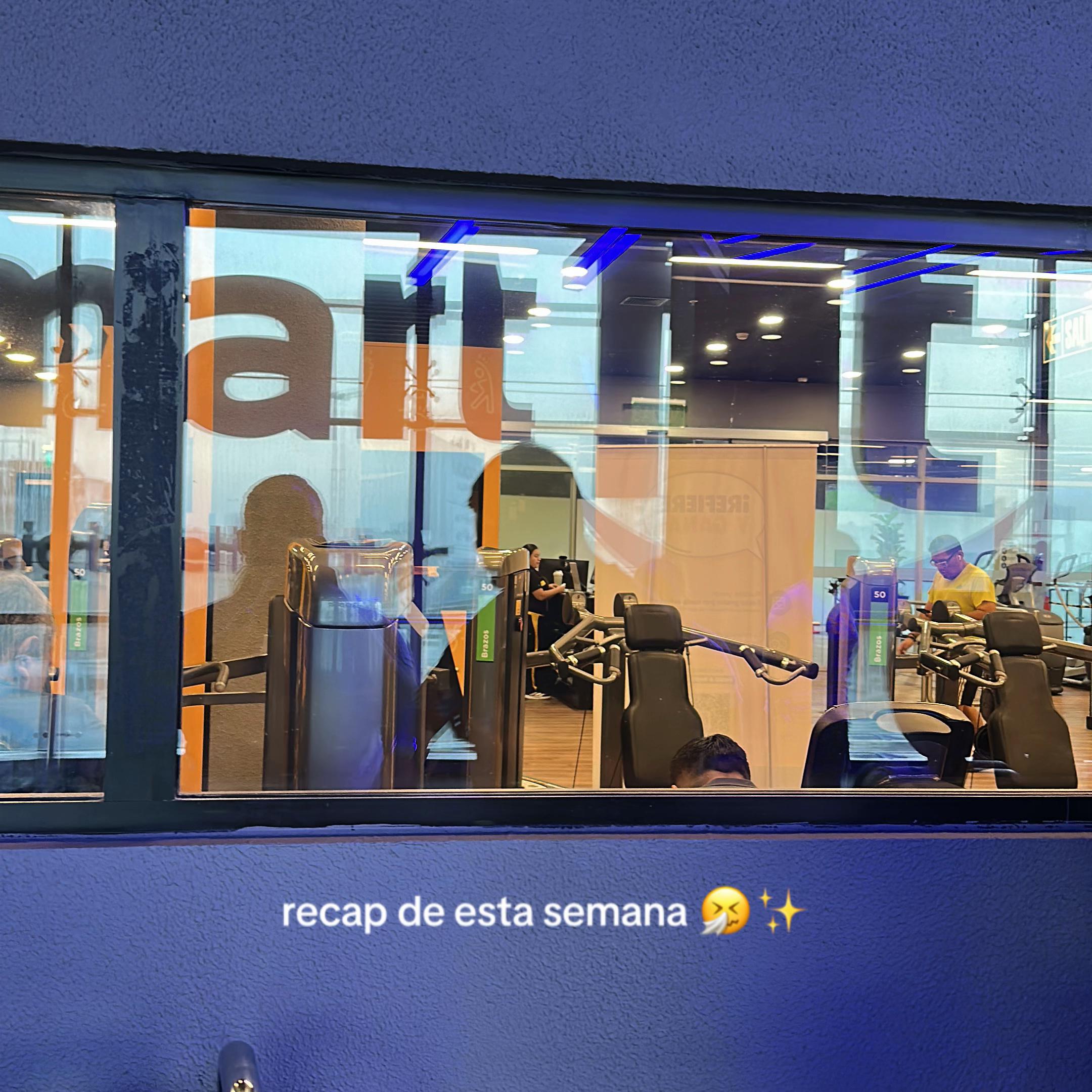 @Ale ✨