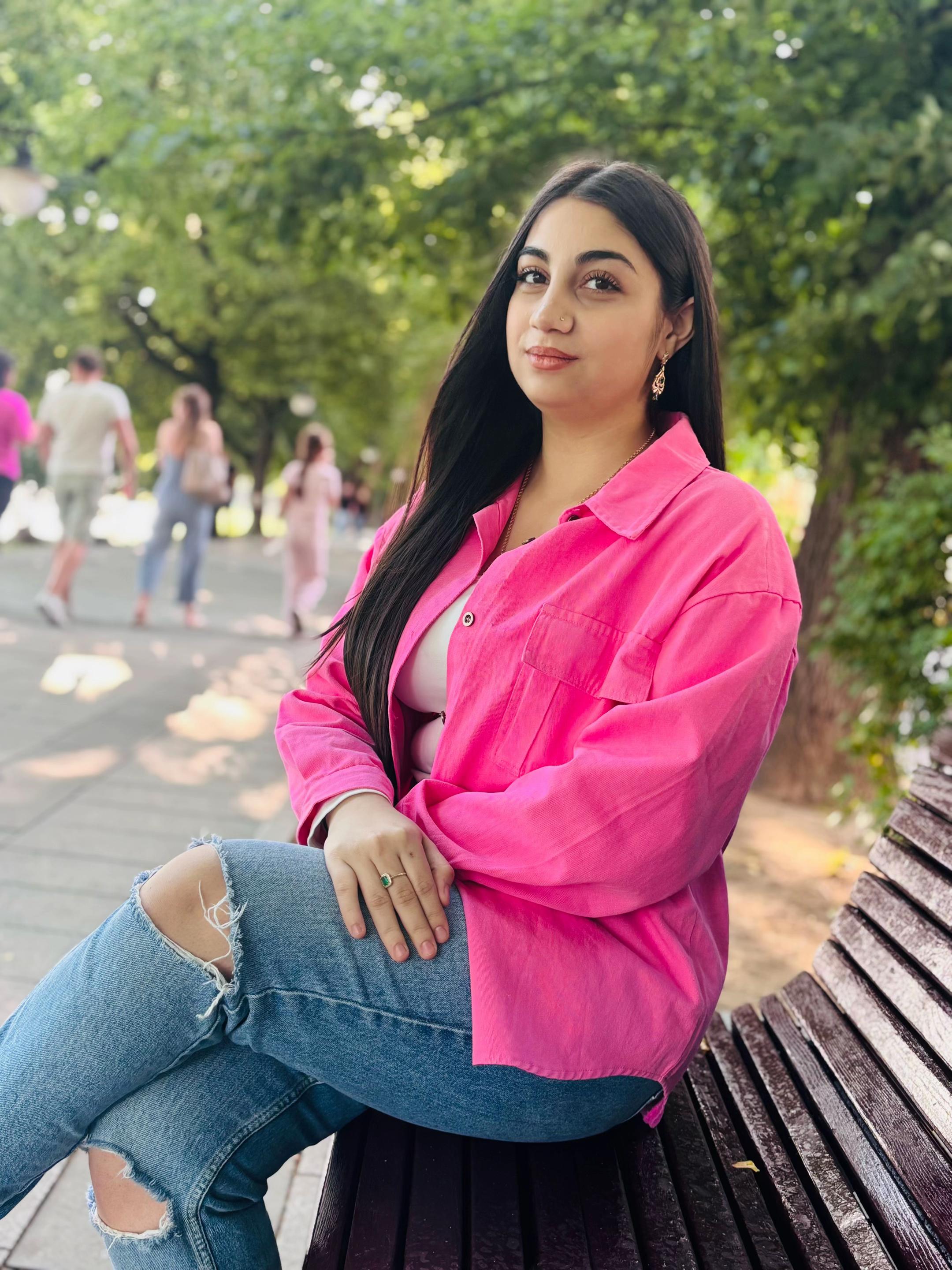 @𝐕✨