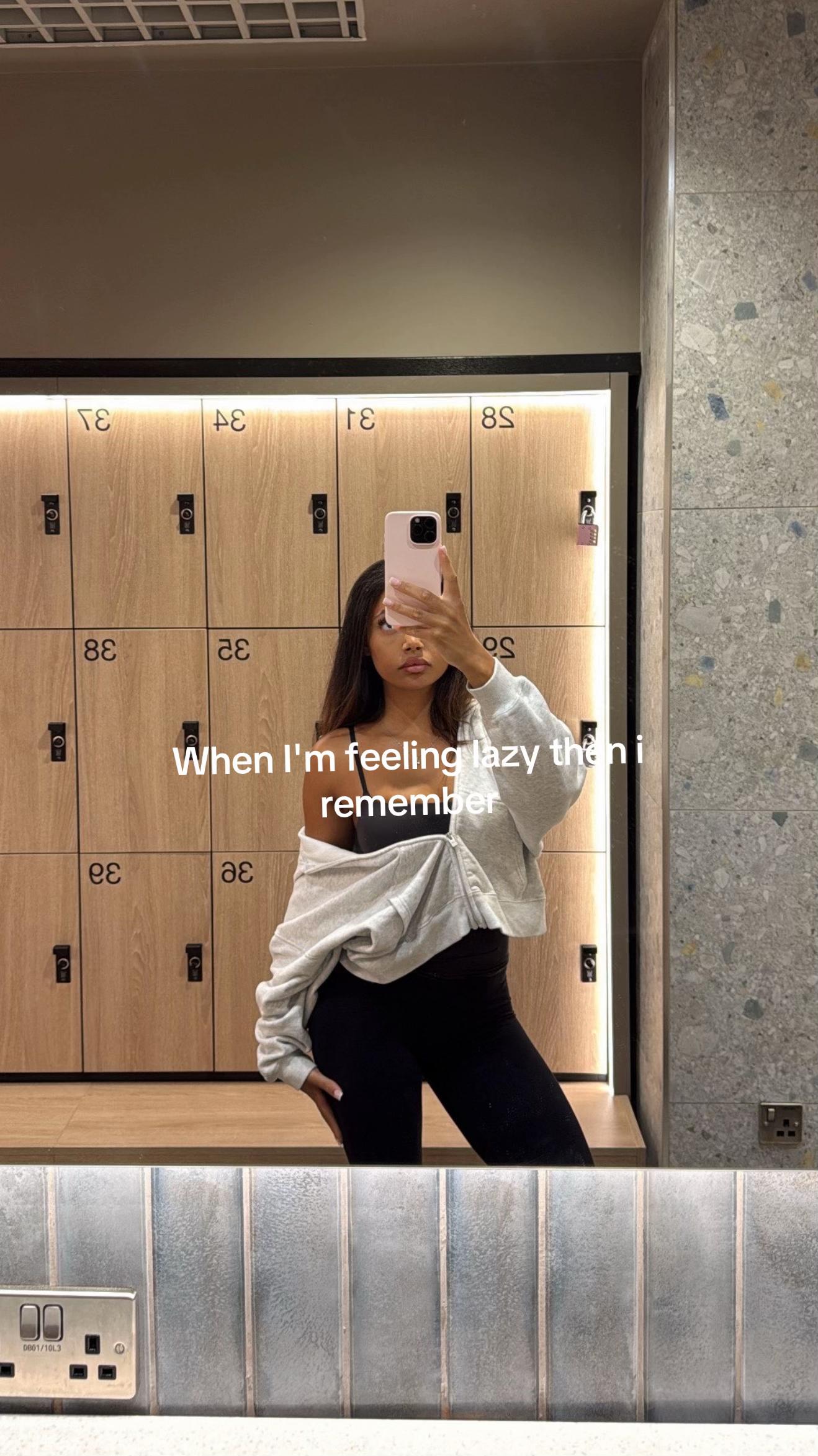 @Tia