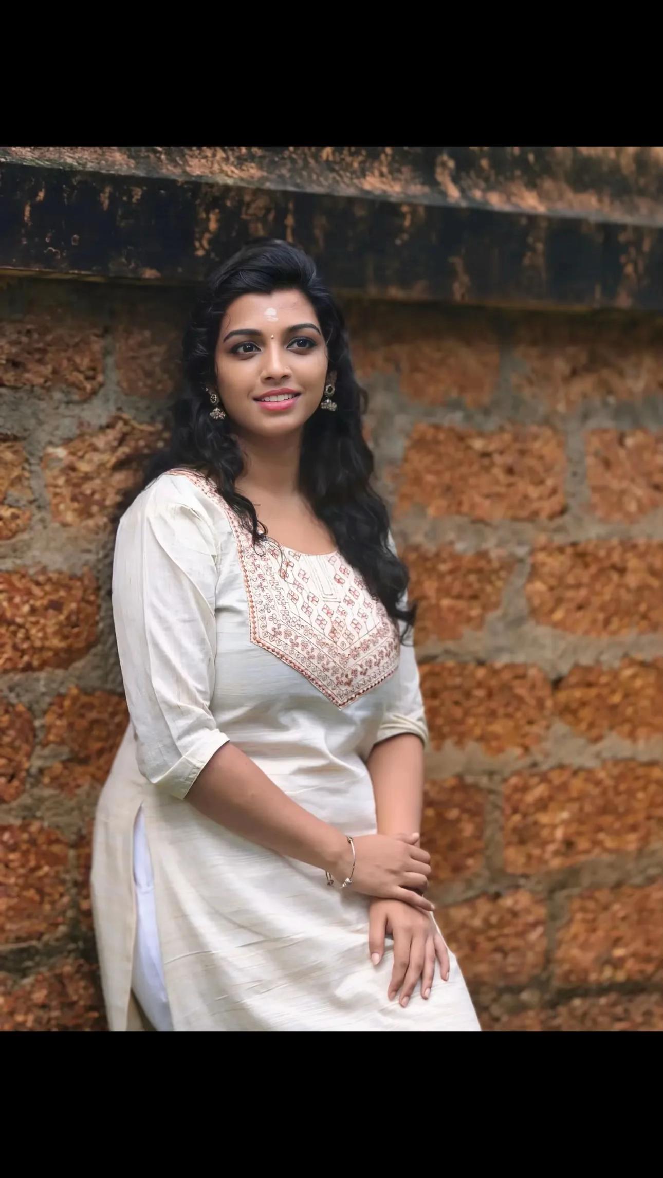 @Vasuki 🌹❣️💃