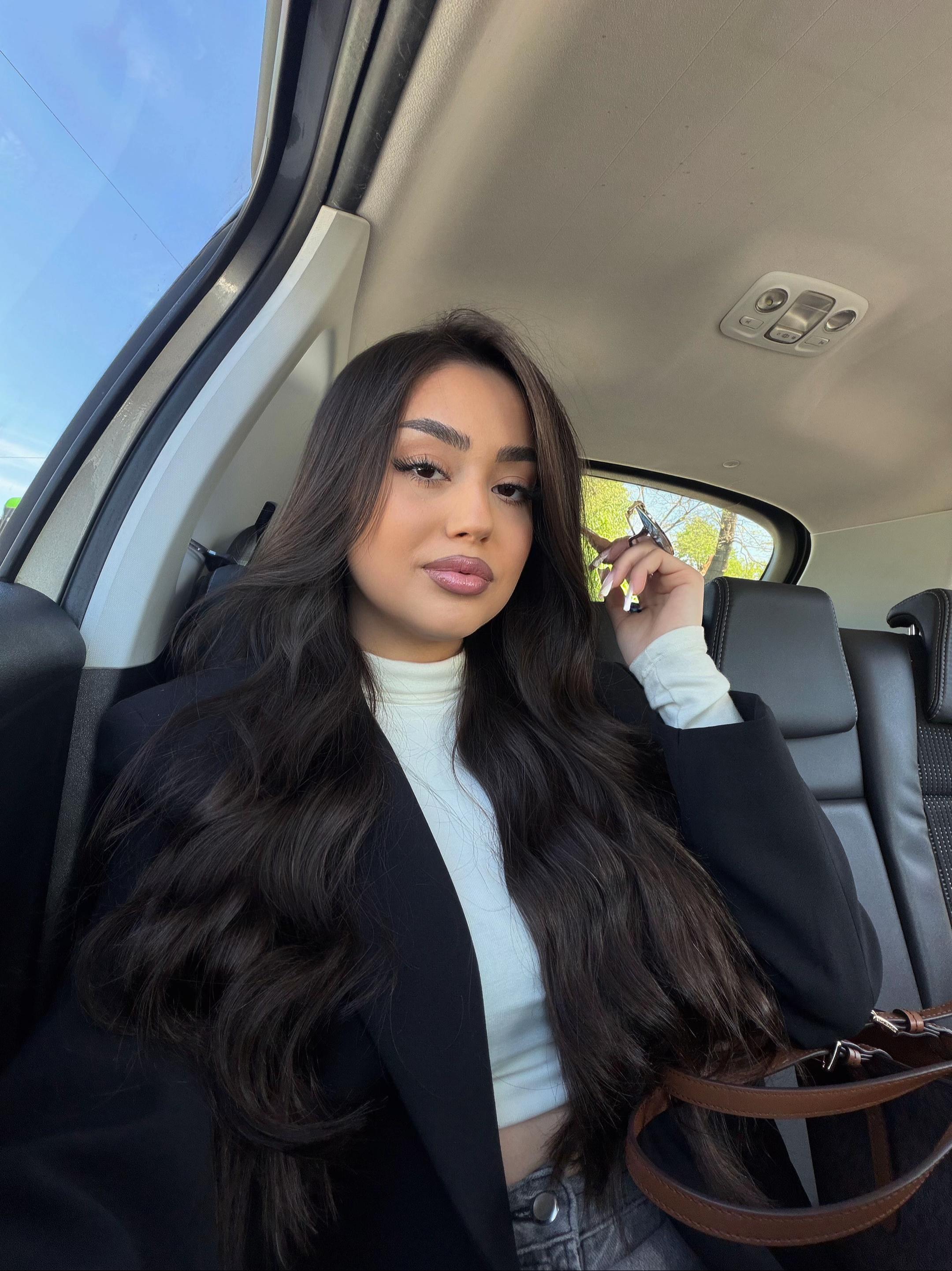 @karinaabtz