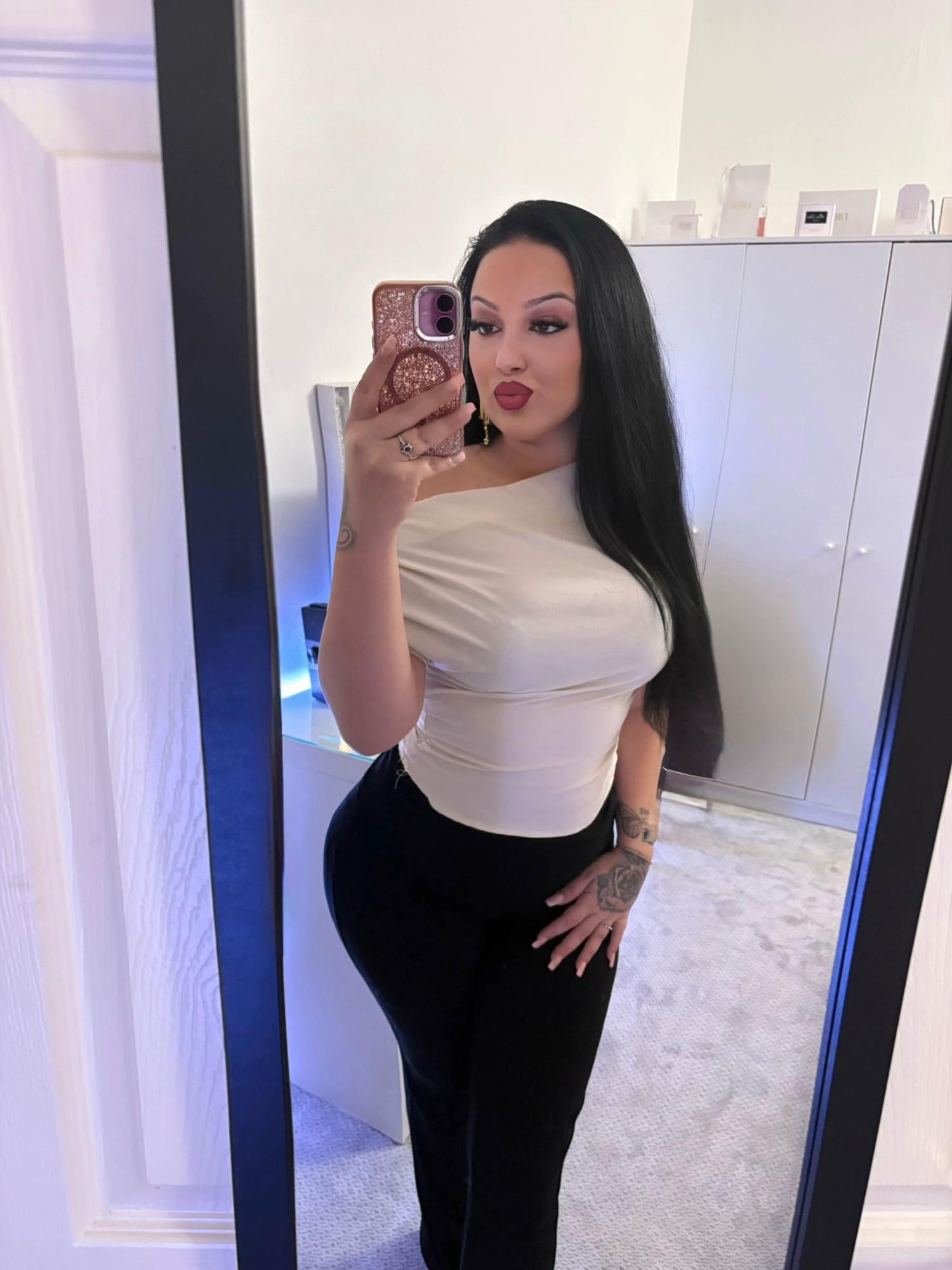 @veronikaa2643