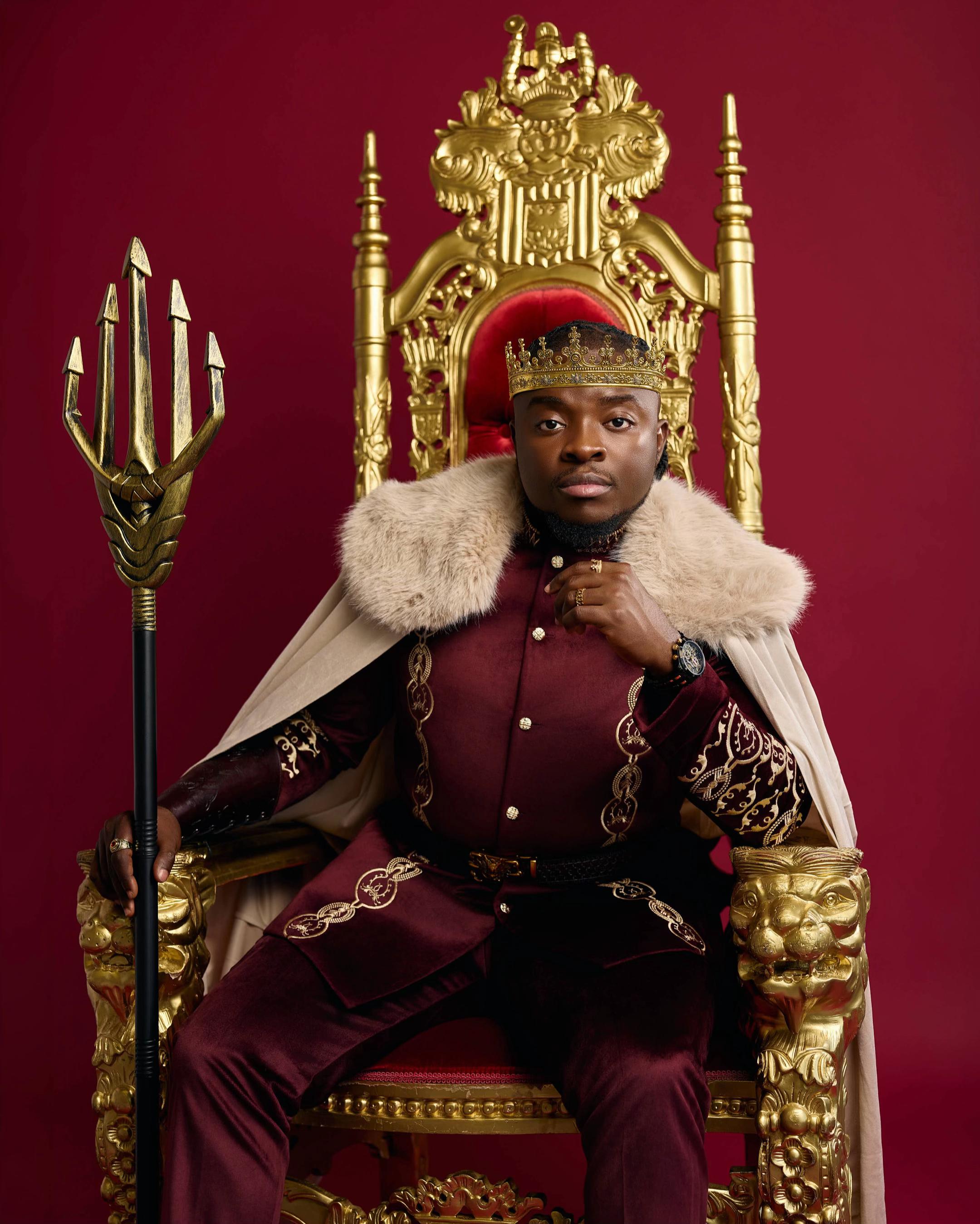 @✯𝕋𝕚𝕜𝕋𝕠𝕜 𝕂𝕀ℕ𝔾✯🔱👑