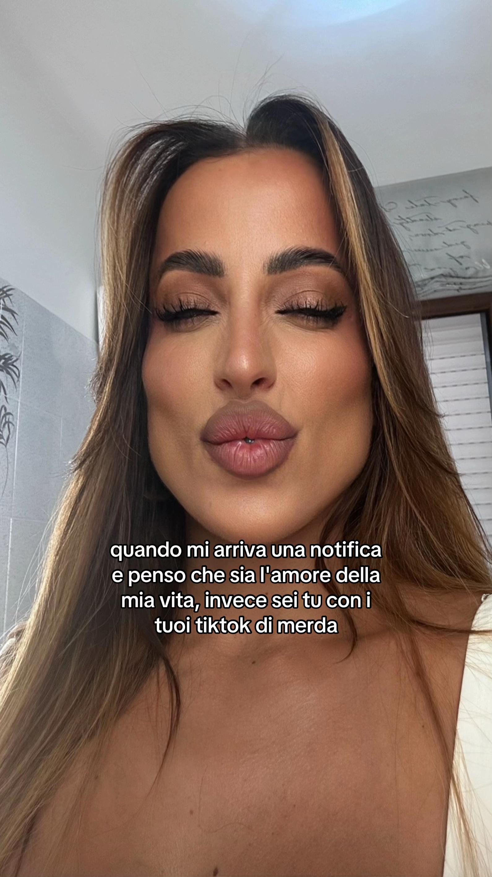 @S👑