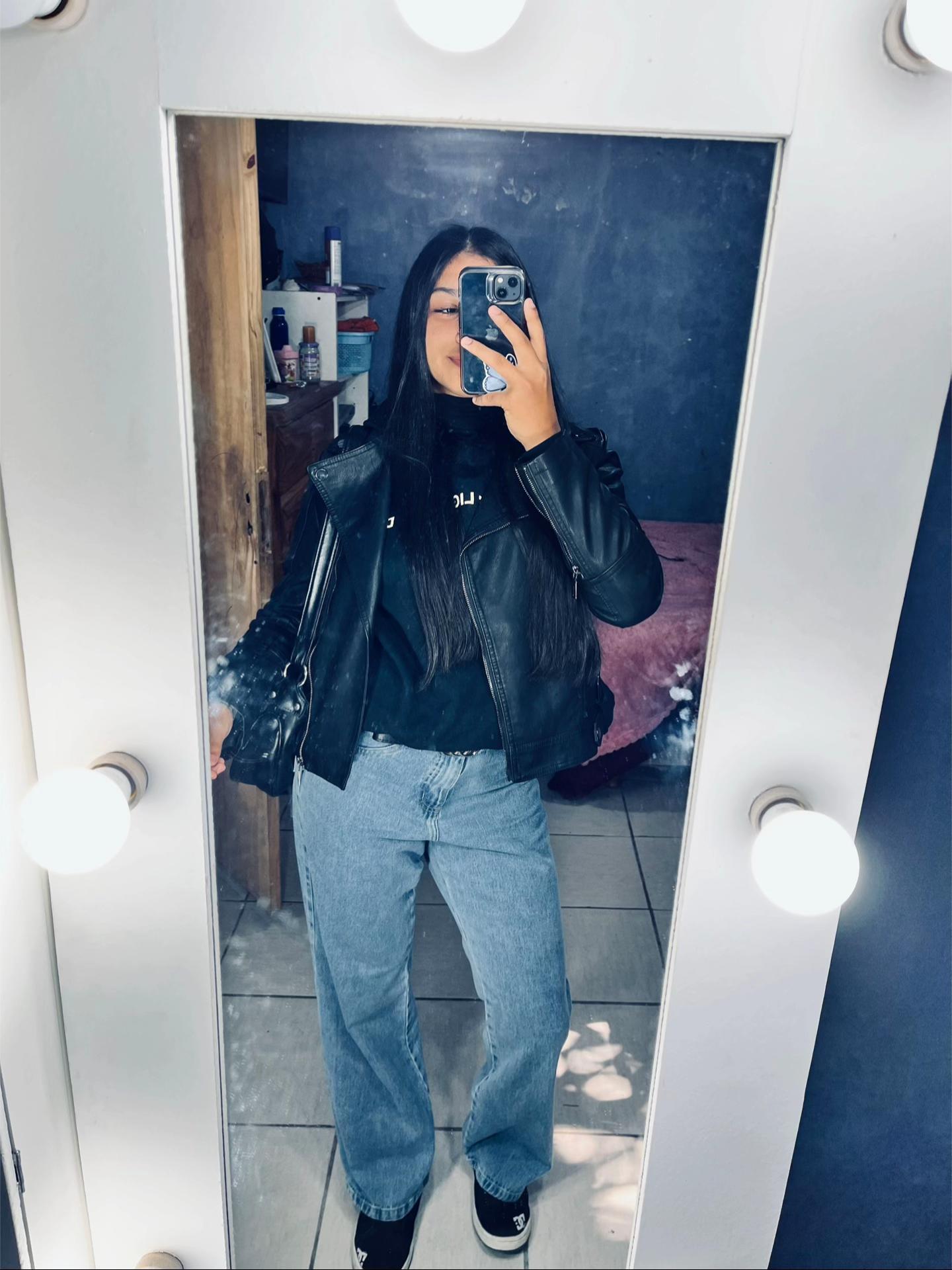 @MIA🖤
