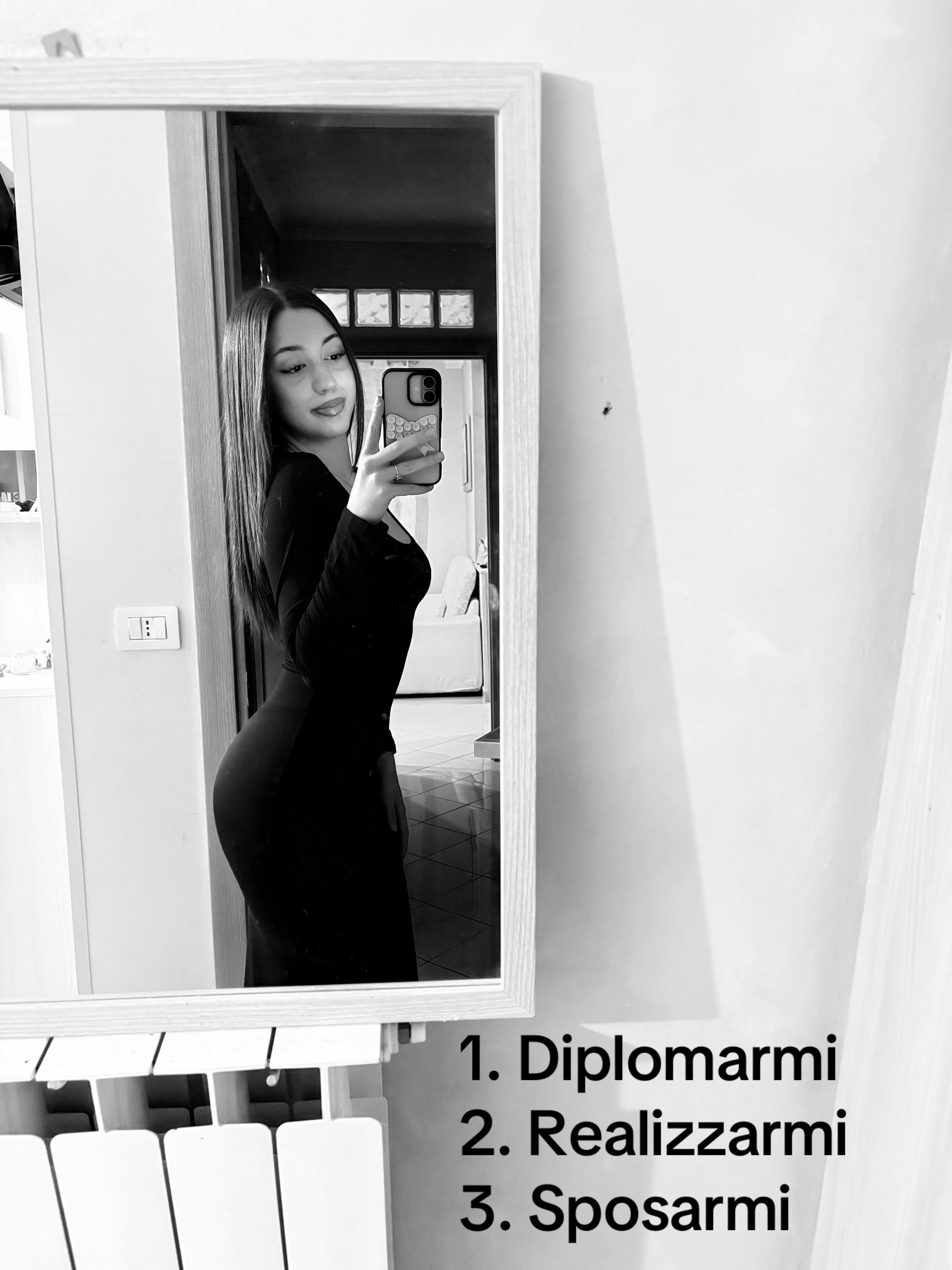 @ℳ 🪷