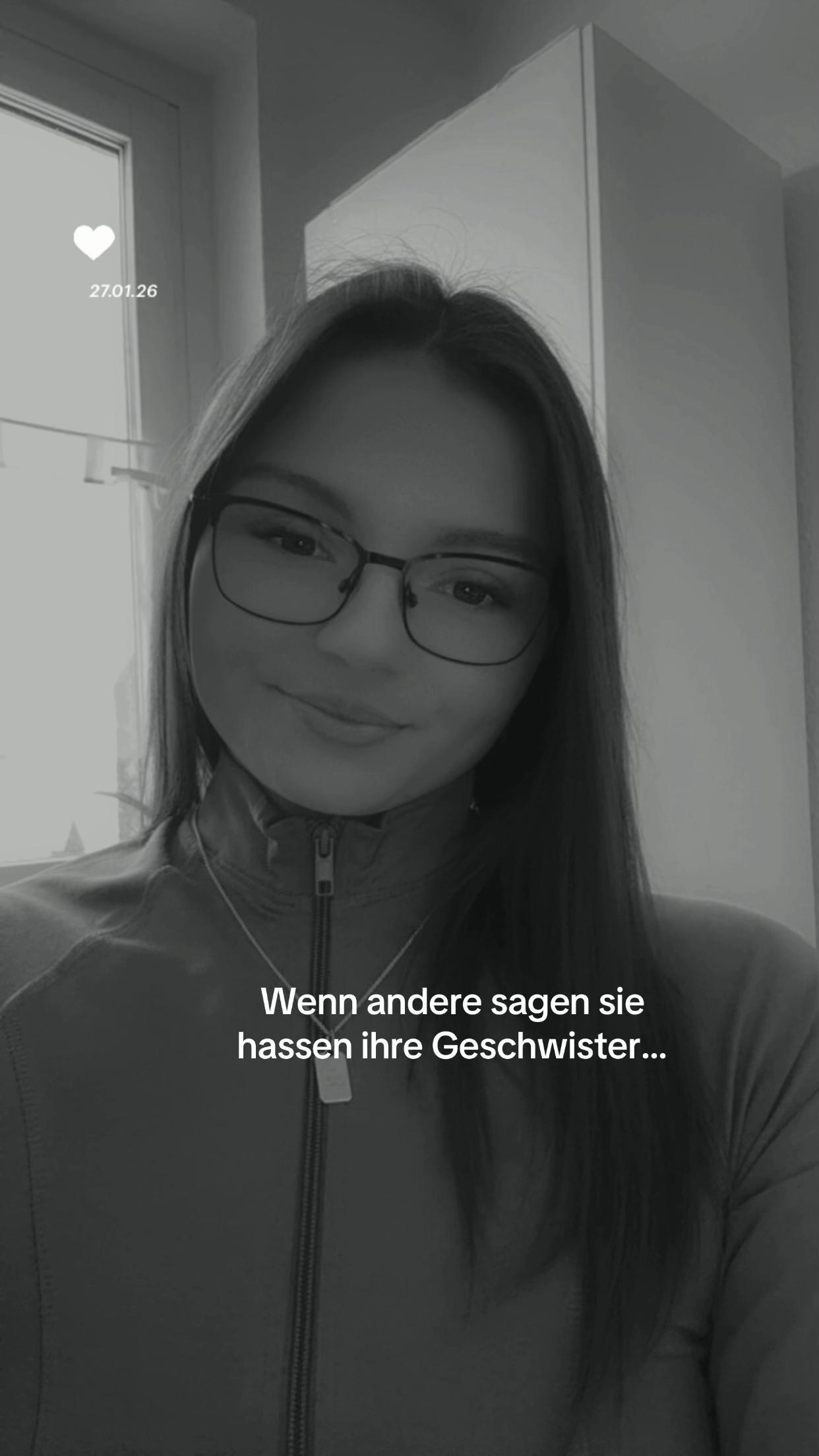 @𝔑𝔞𝔱𝔞𝔩𝔦𝔢 𝔰𝔬𝔭𝔥𝔦𝔢