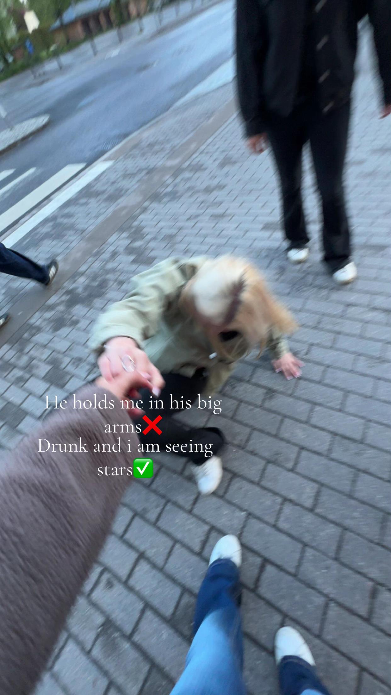 @Stella🫰🏻