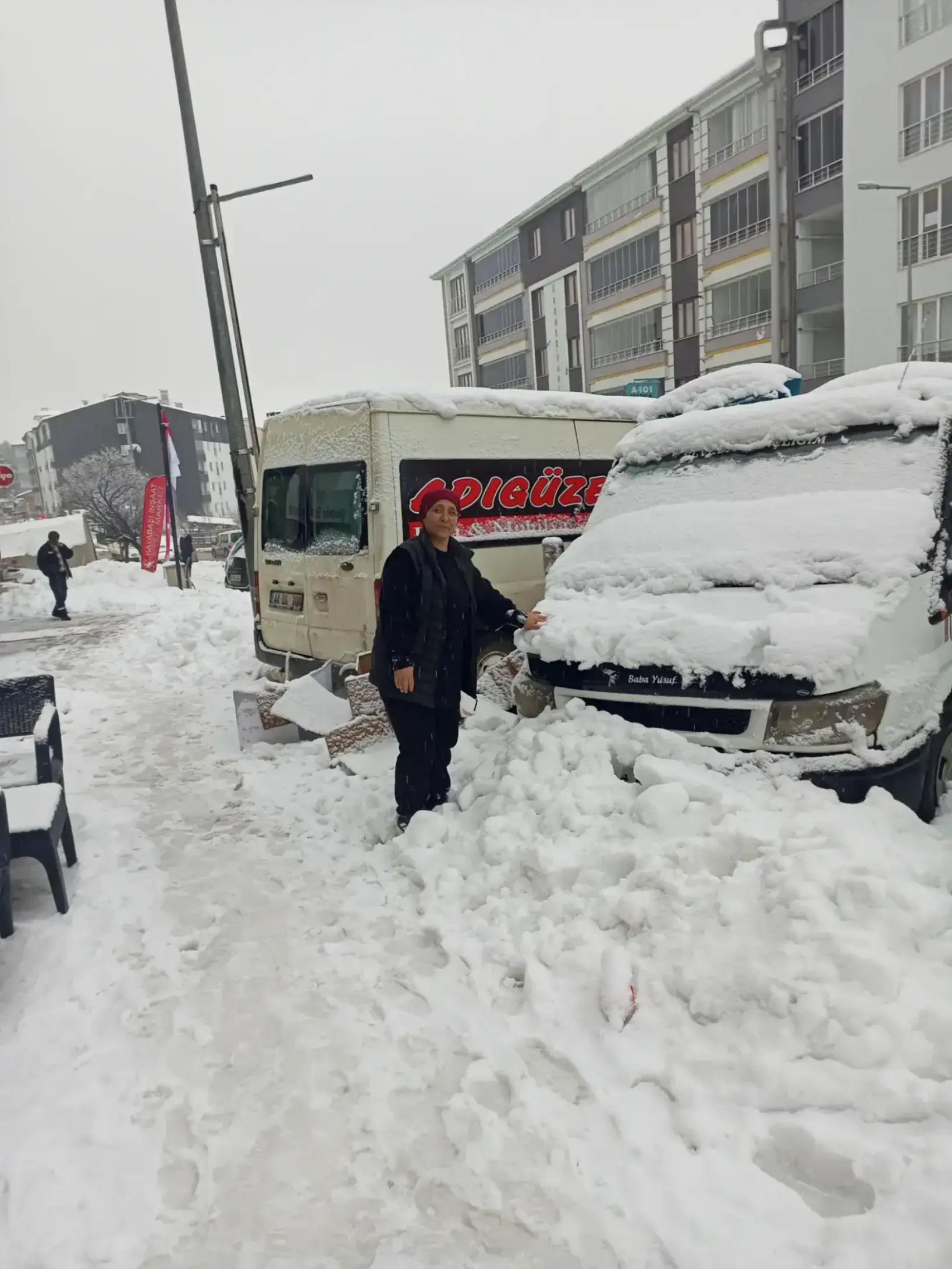 @yaprak d&ouml;k&uuml;m&uuml;