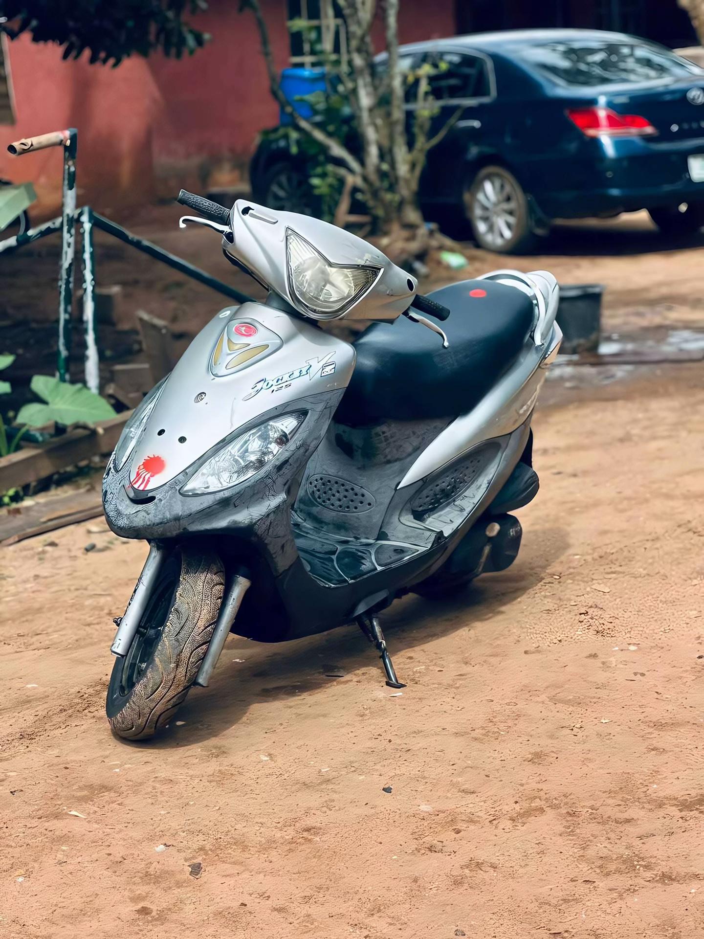 @Darian 🏍️