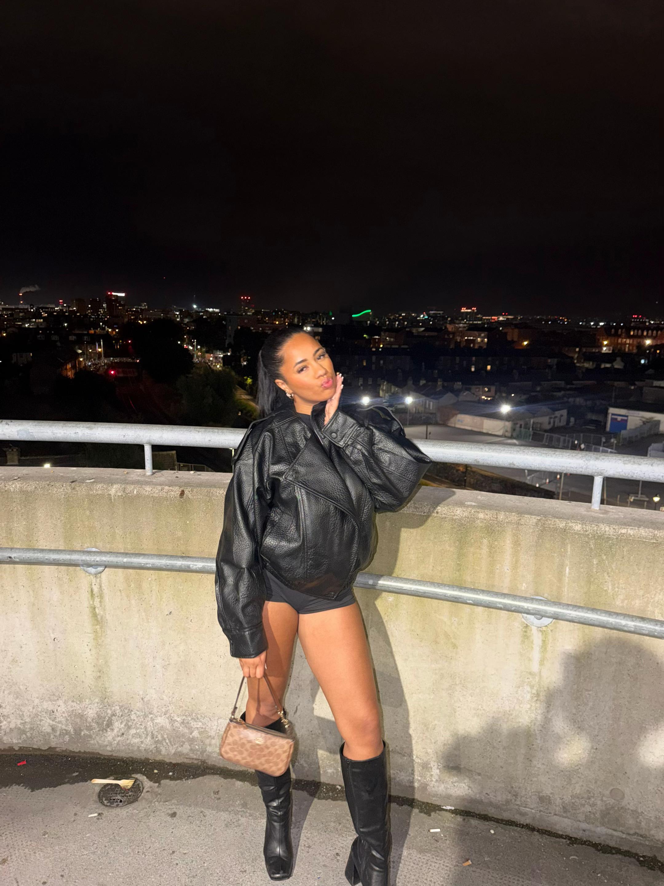 @Sade🖤