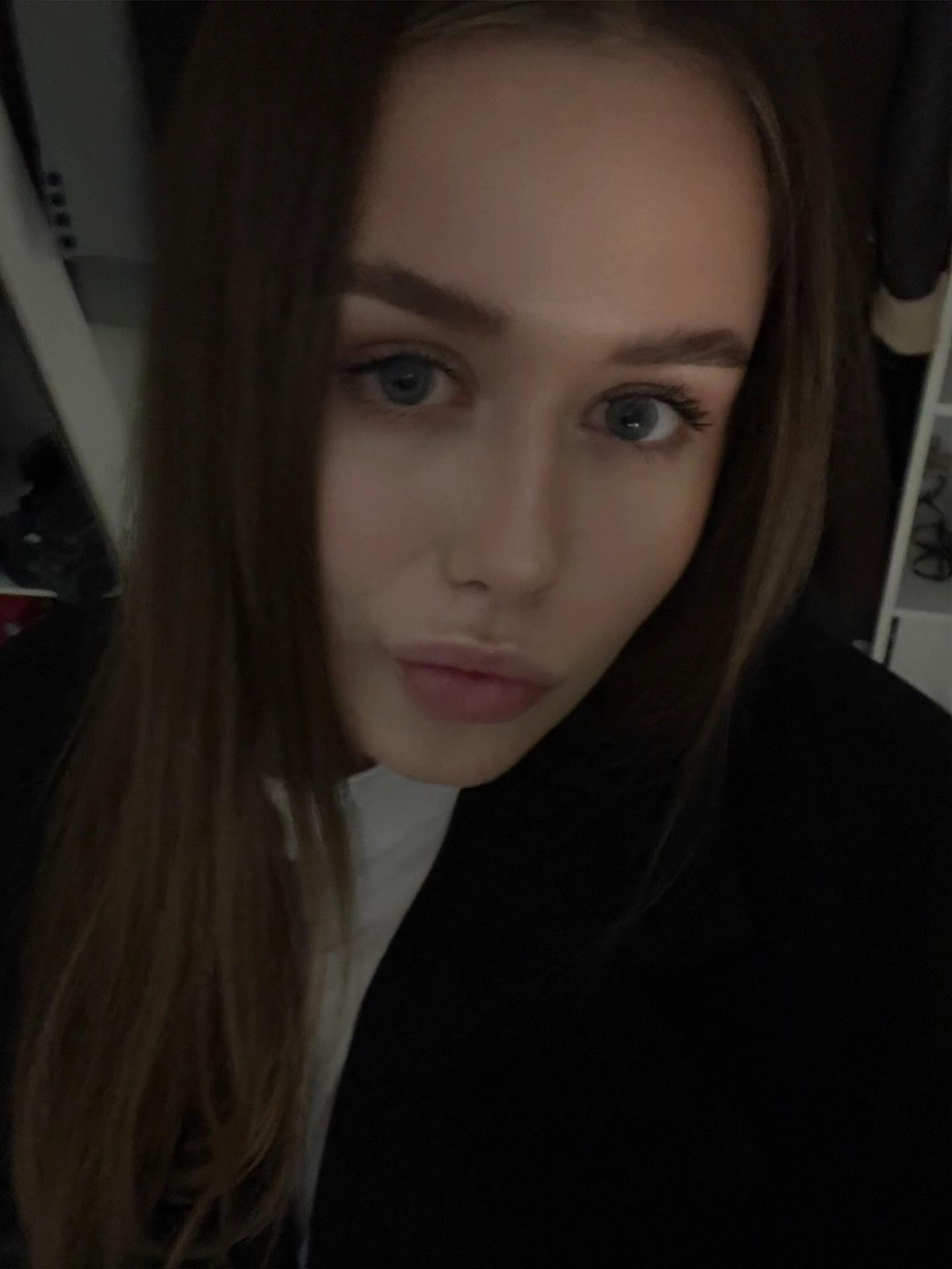@Helen👄🪽
