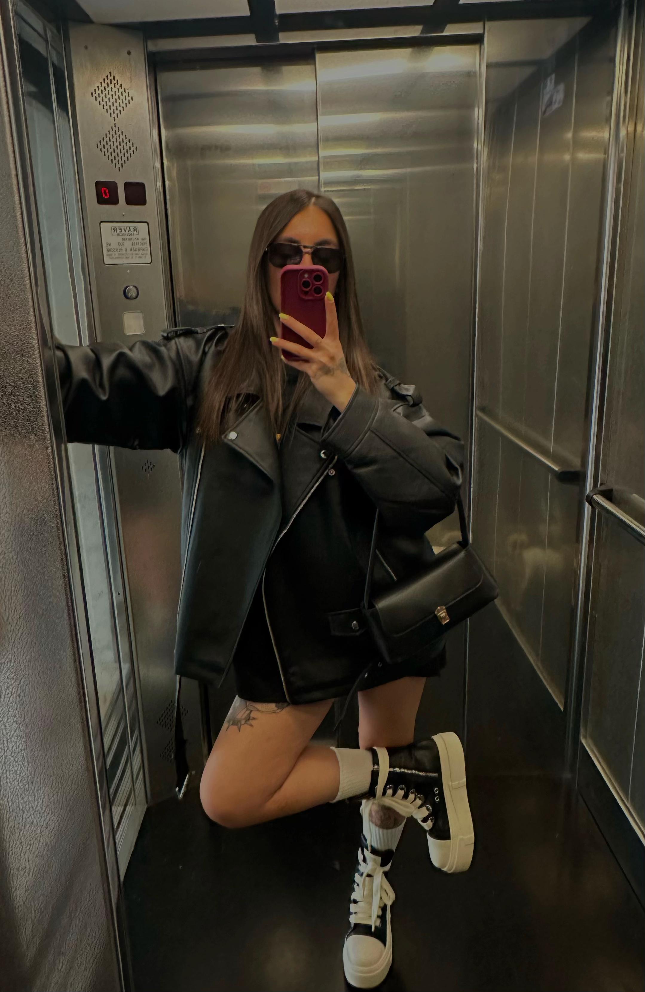 @MELANIA