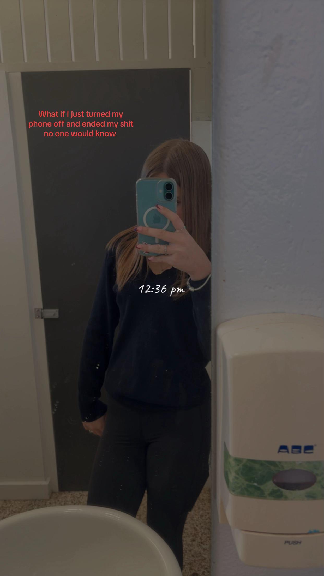 @Secret🤫