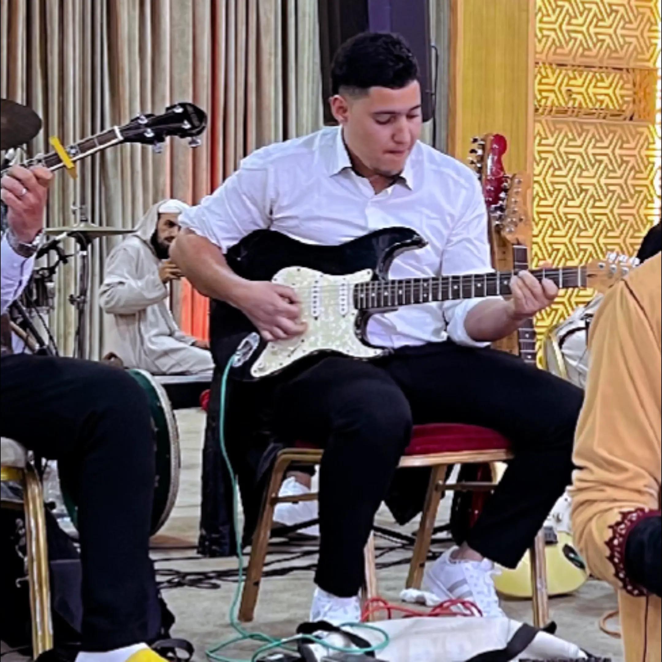 @بن يدر گيطاريست🎸