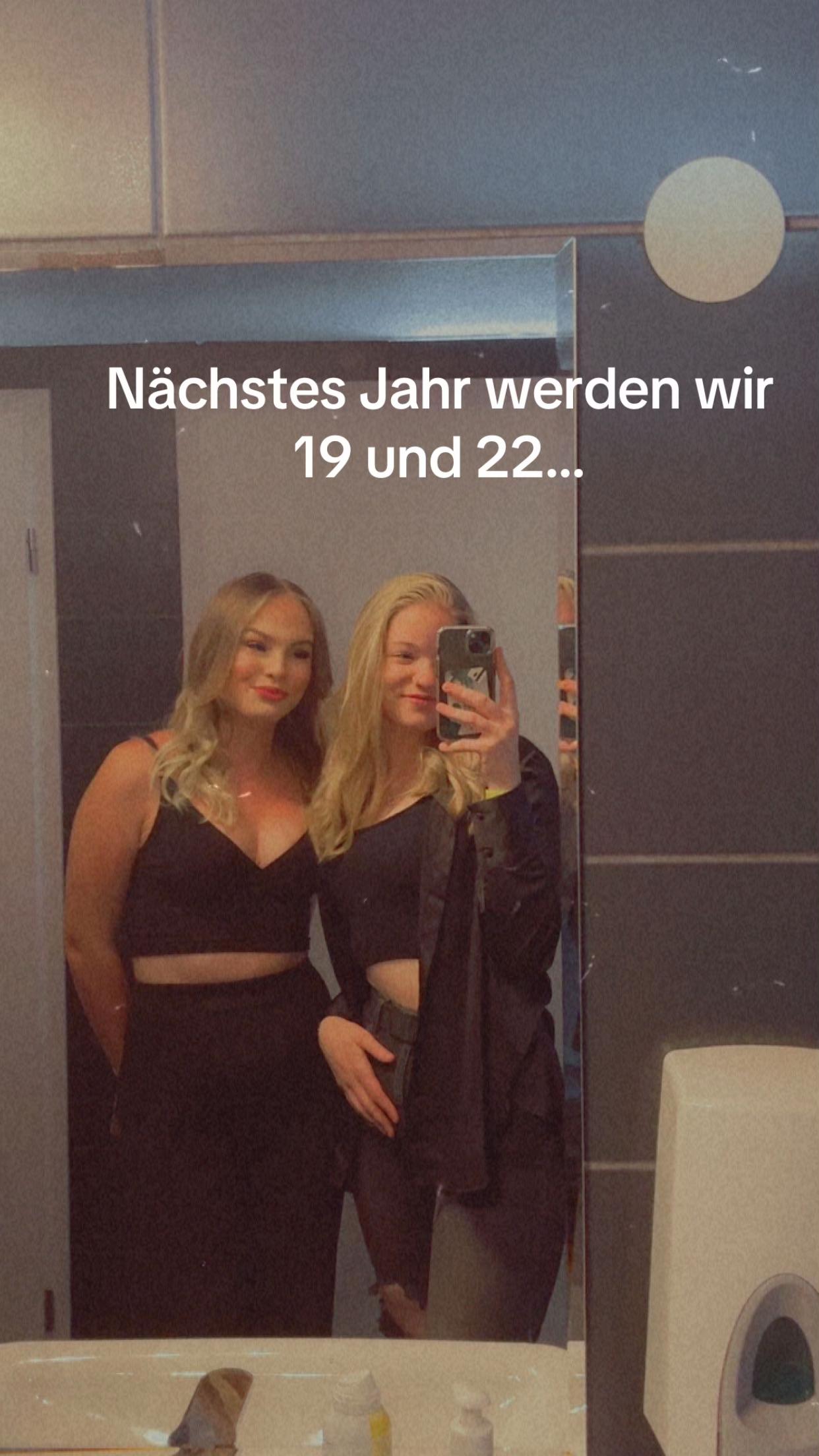 @zoe_kzs