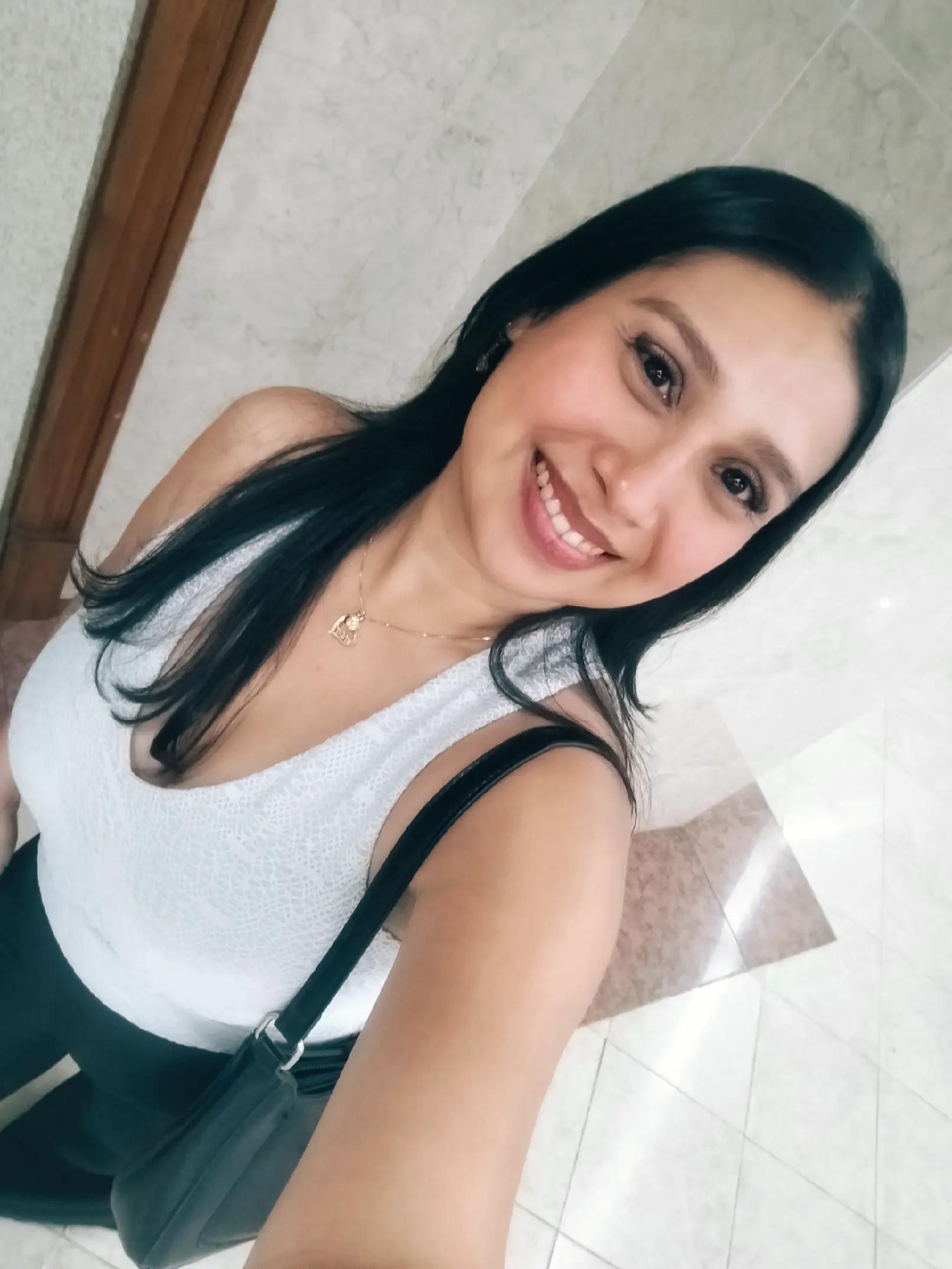 @Leiny Romero 🩵🩵🩷