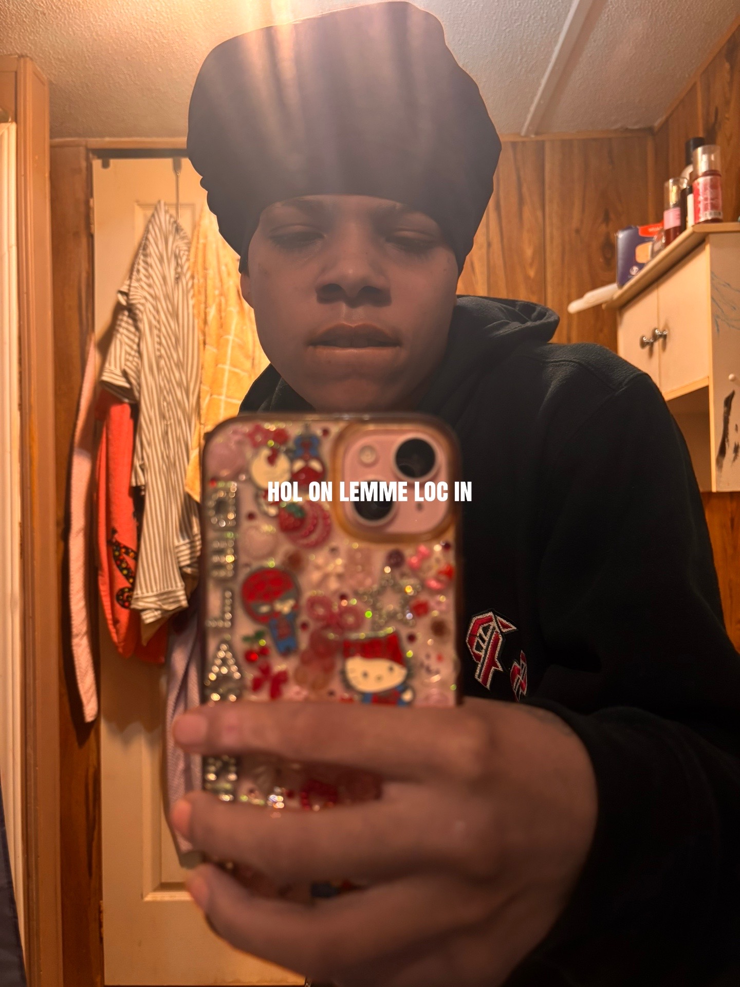 @⃟