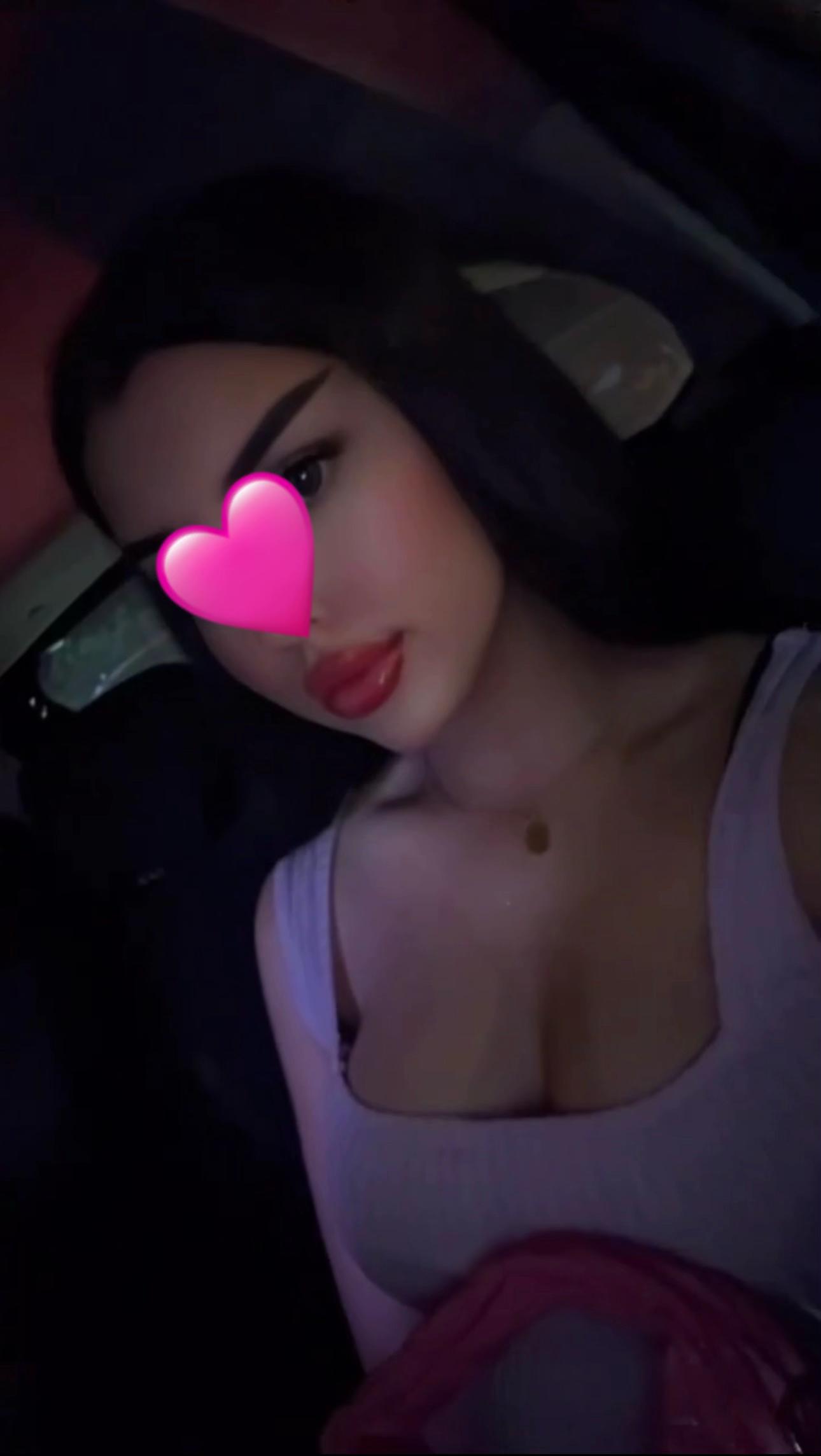 @Nadia Nahiri