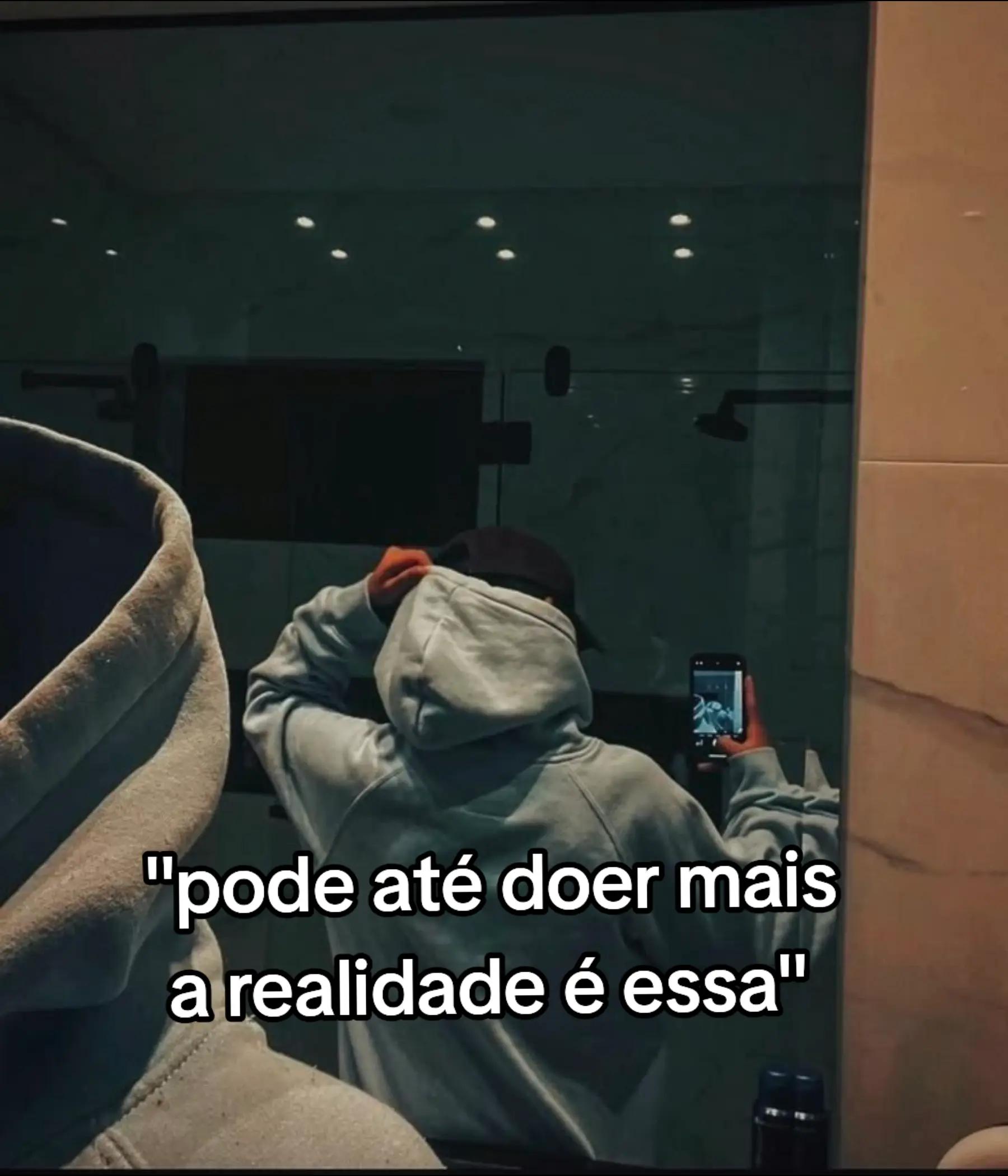 @Rv
