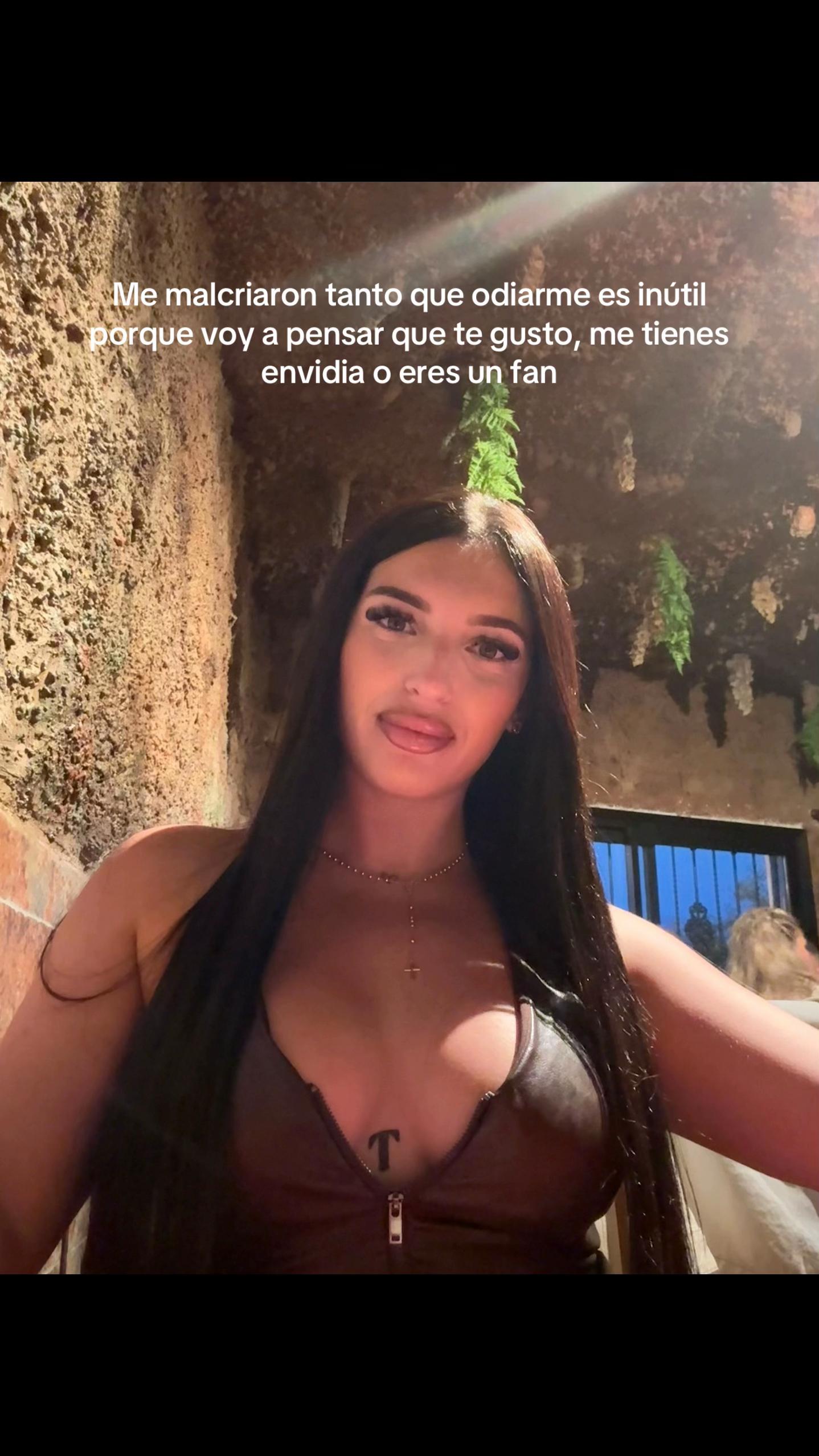 @Carla🪽