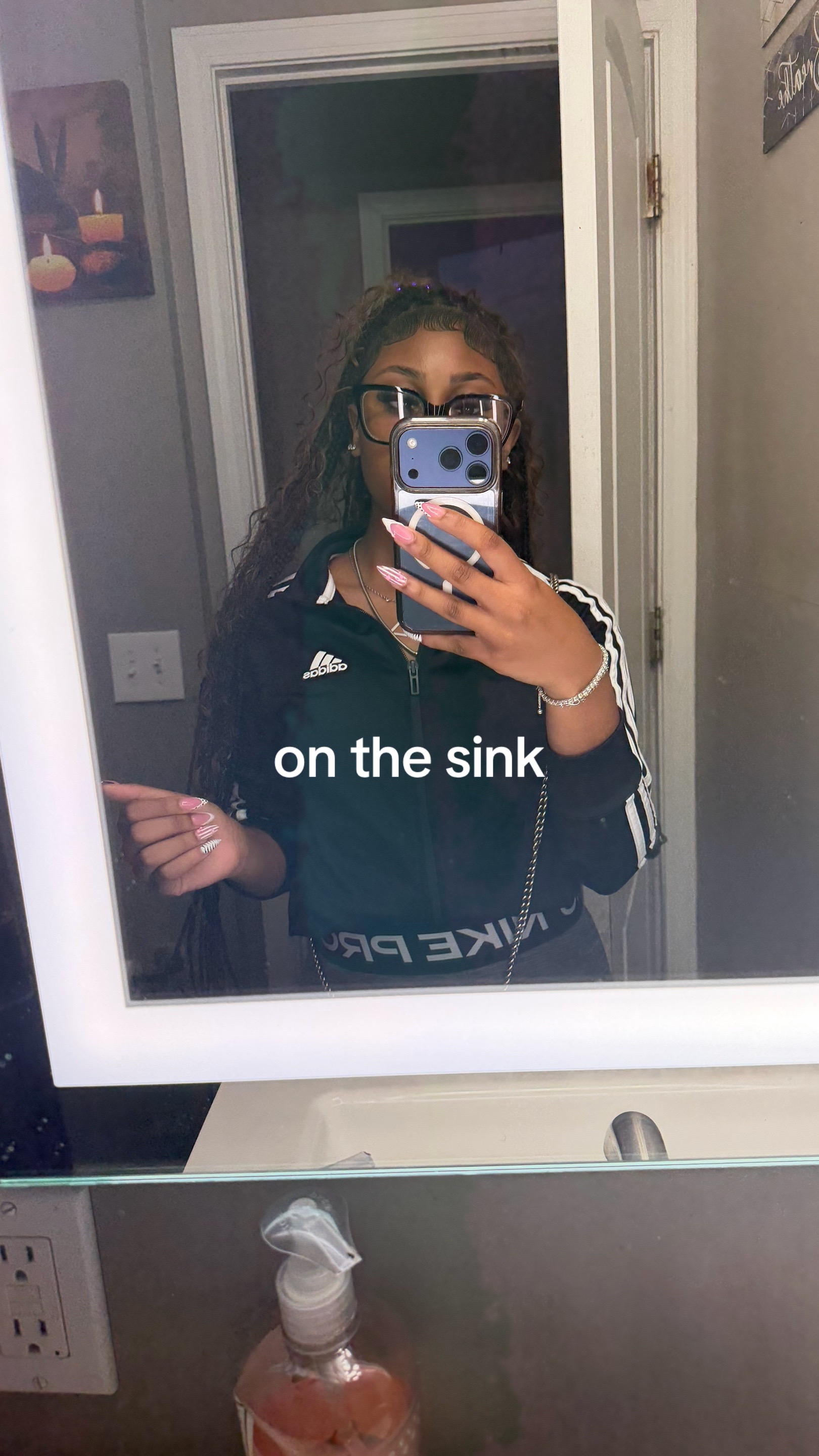 @❔