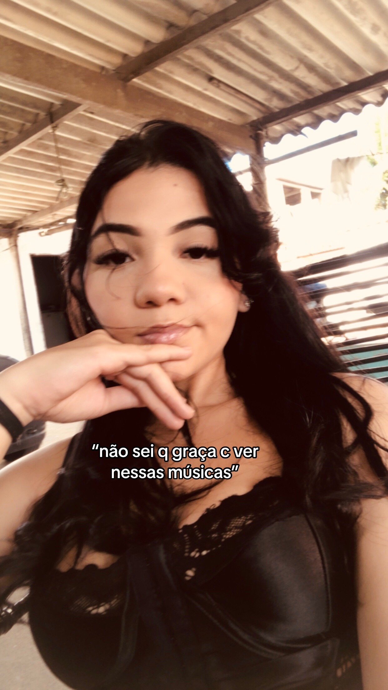 @👩🏻🏫