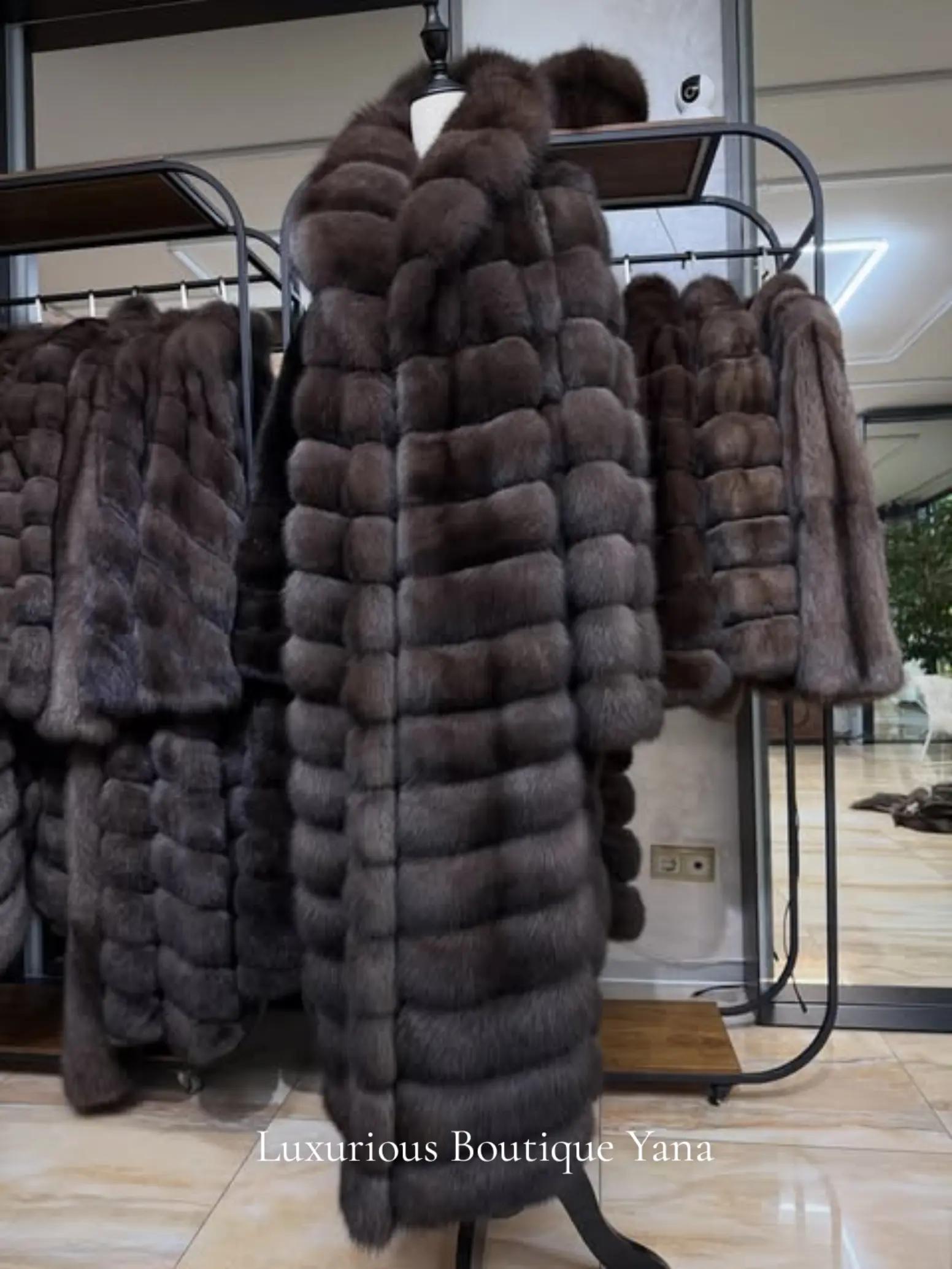 @Luxurious Boutique Yana