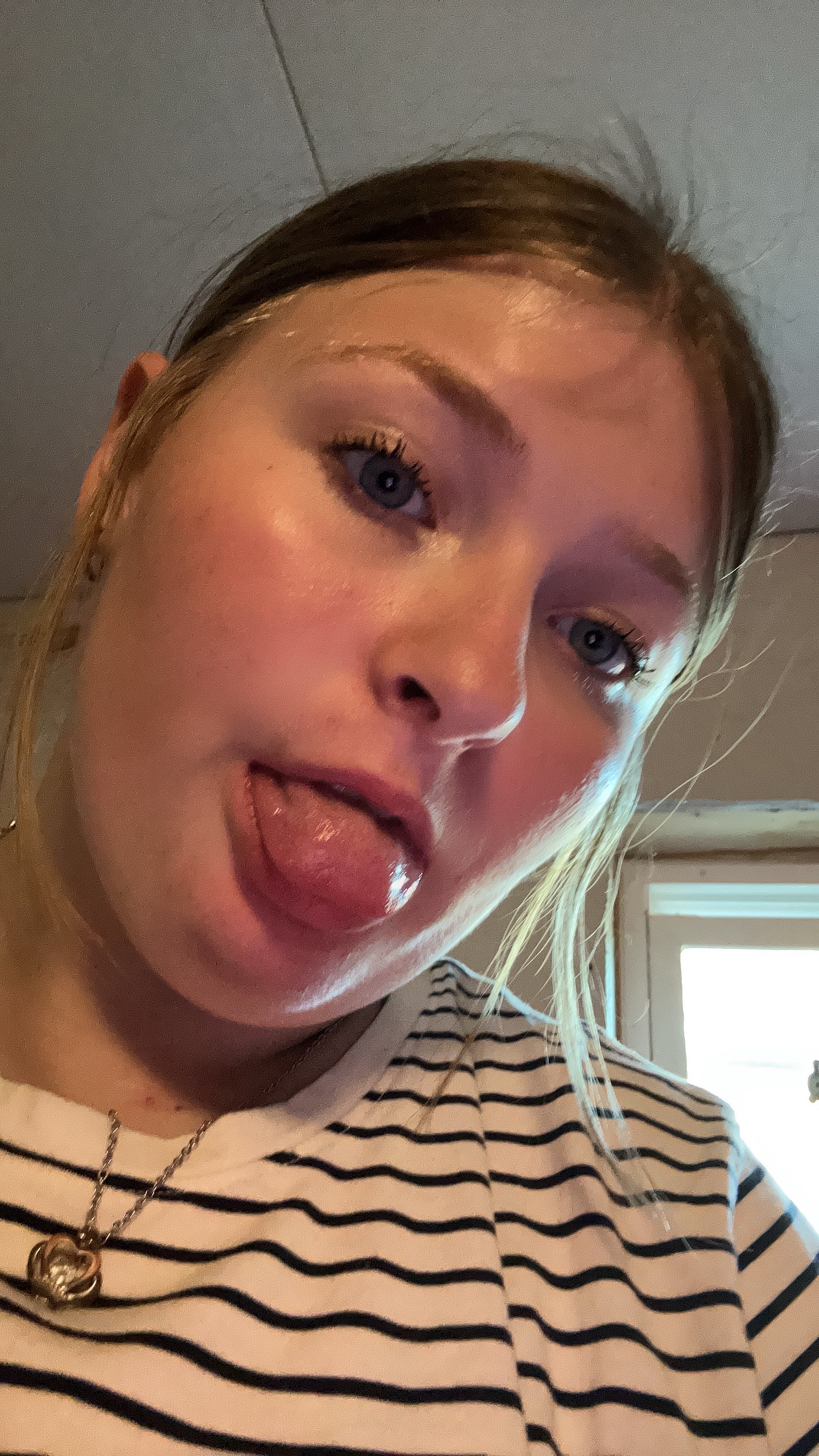 @maddiegilbert23