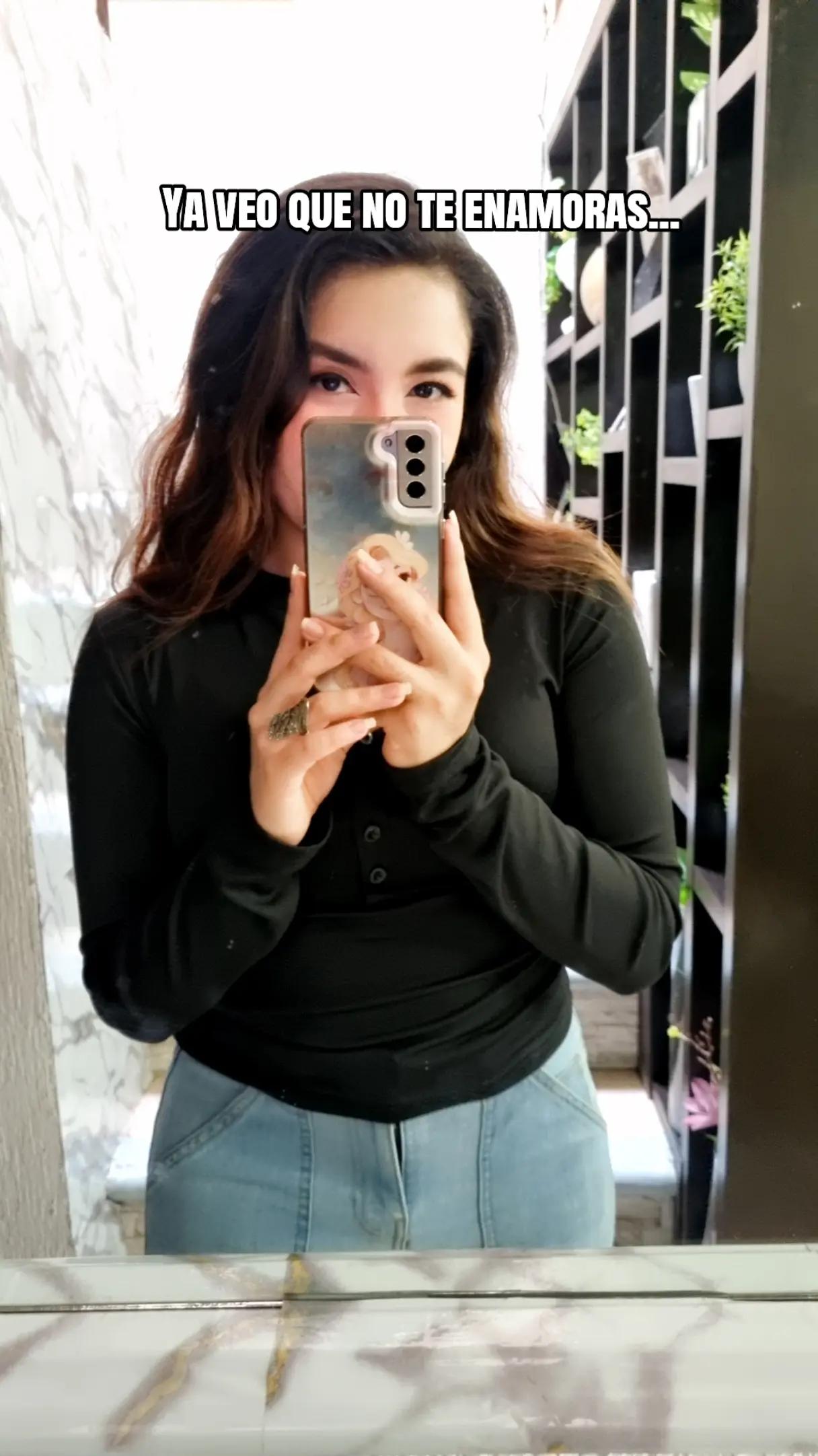 @𝙶𝚊𝚕𝚡𝚒𝙲𝚘𝚜𝚙𝚕𝚊𝚢✨️