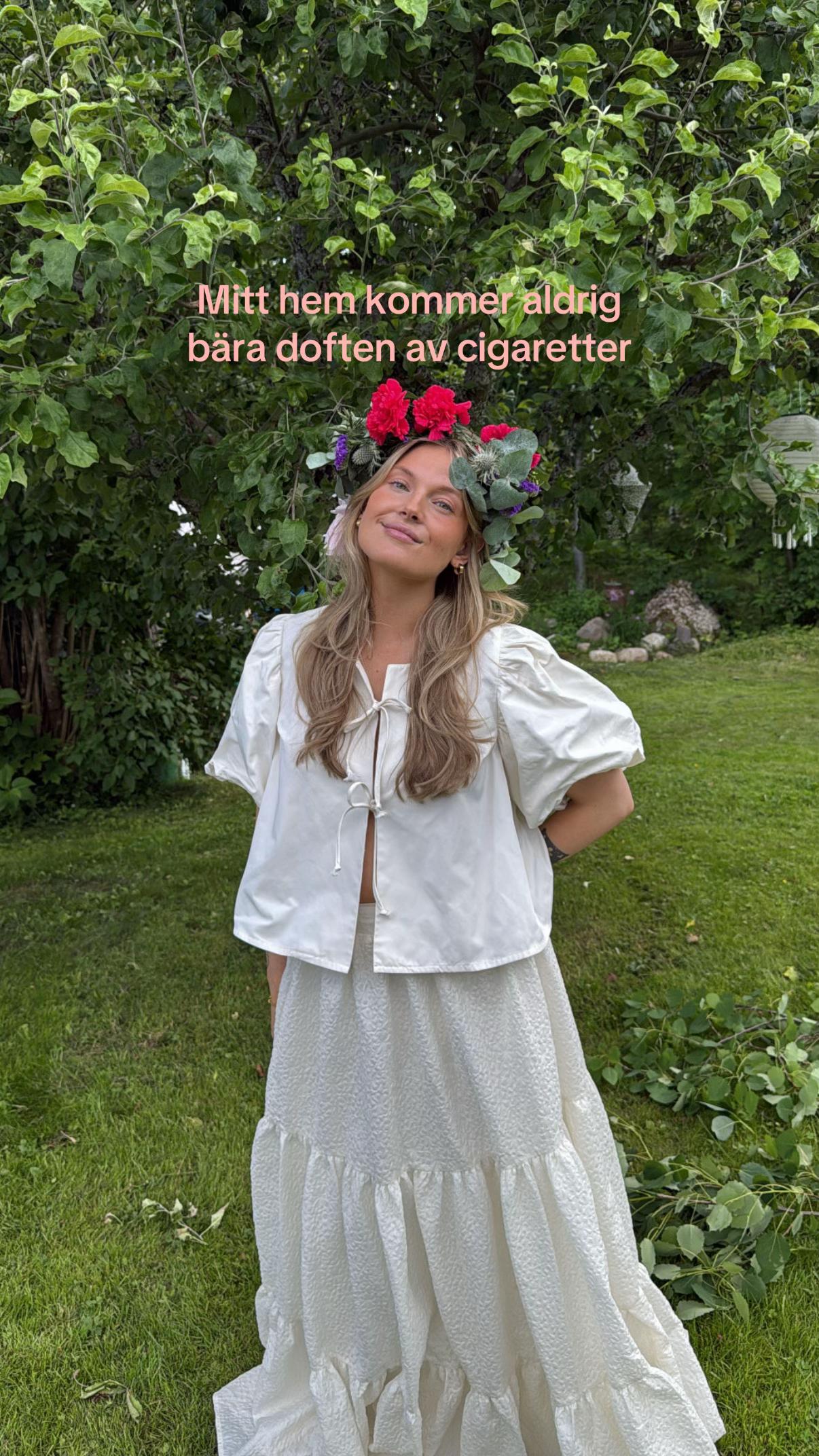 @Elissa