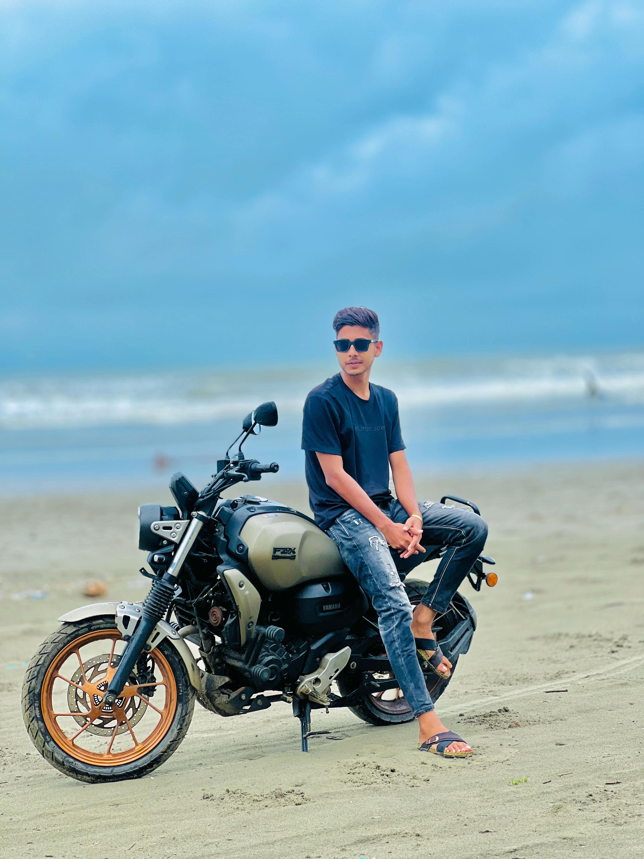 @Razuan__44