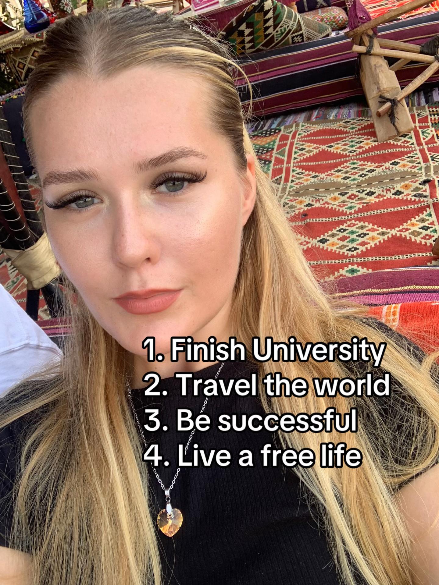 @Lou Va&scaron;ov&aacute;