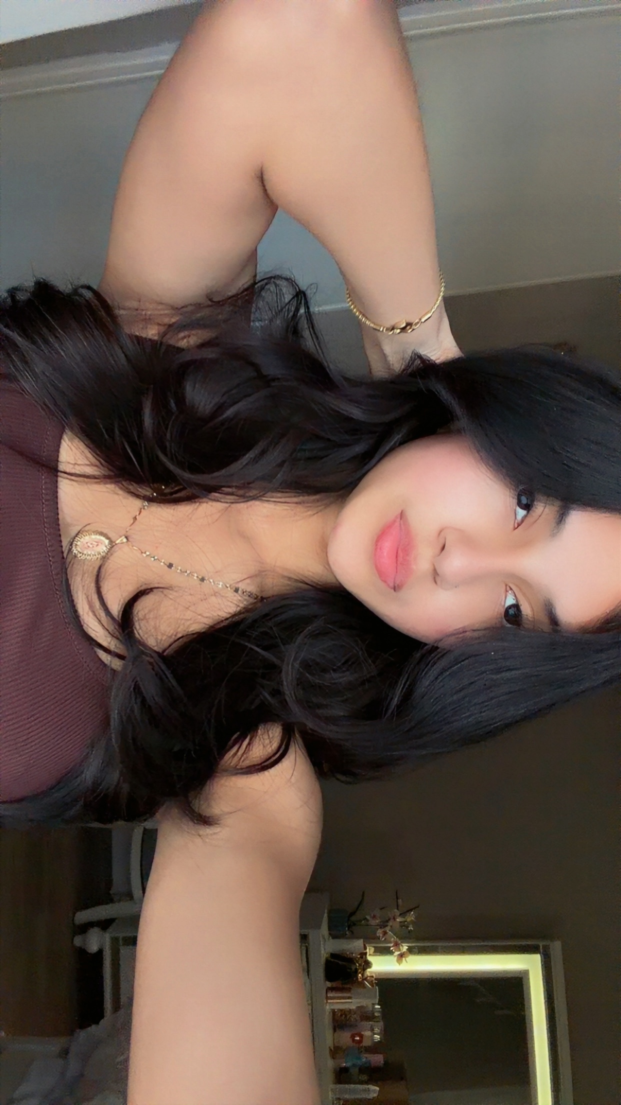 @𝒏𝒂𝒕 🐚