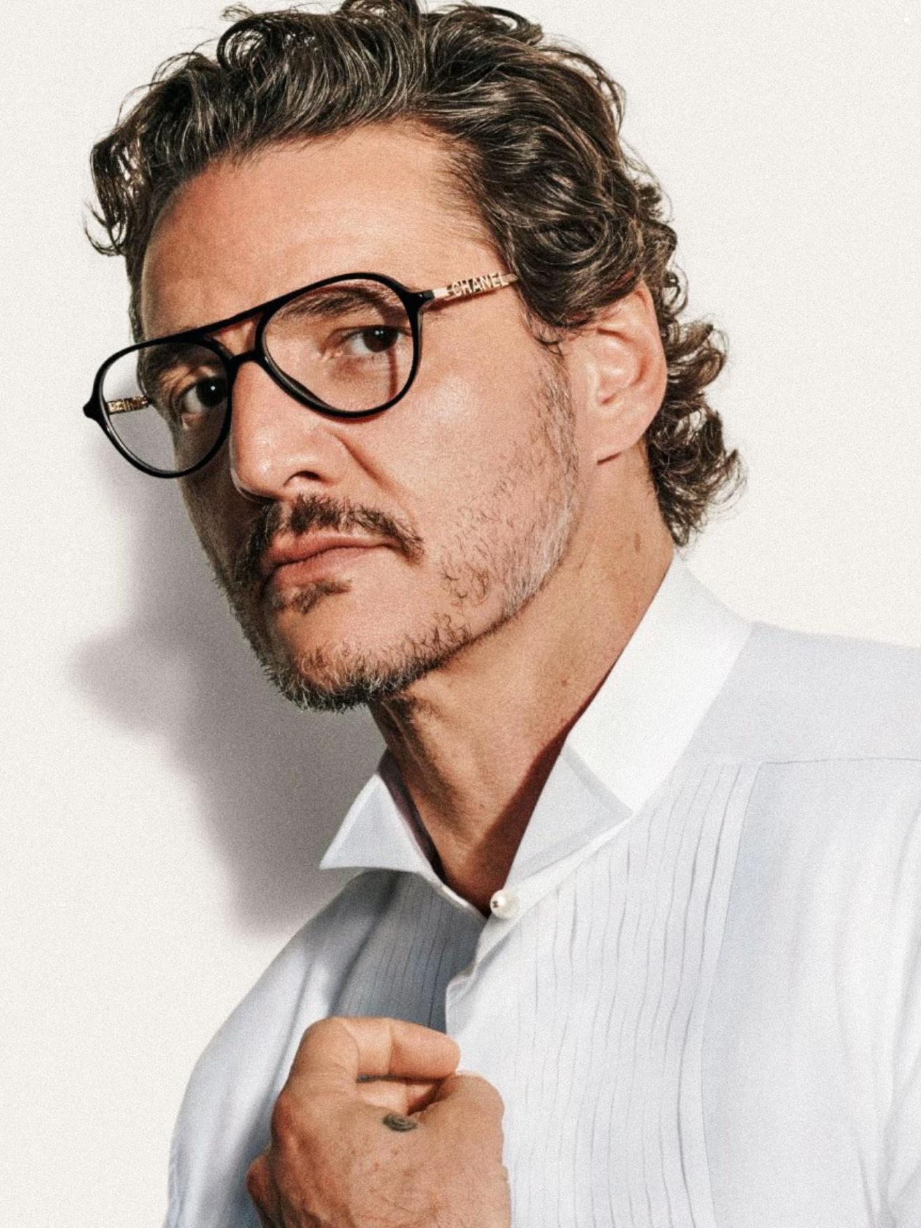 @PedroPascal 🩵