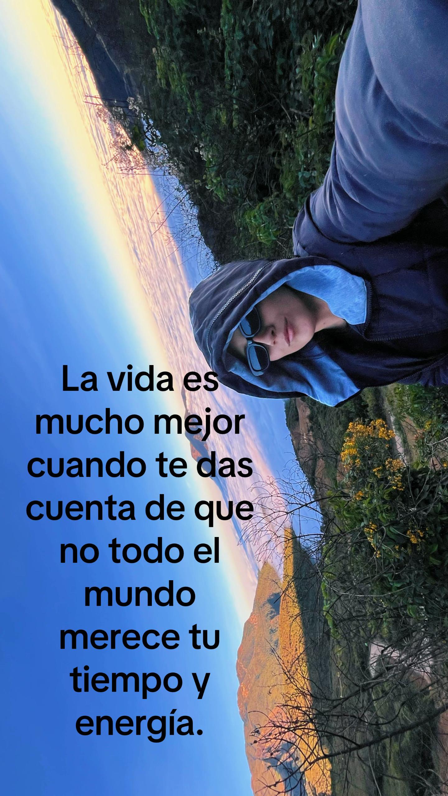 @Claro de luna 🌑 🌊