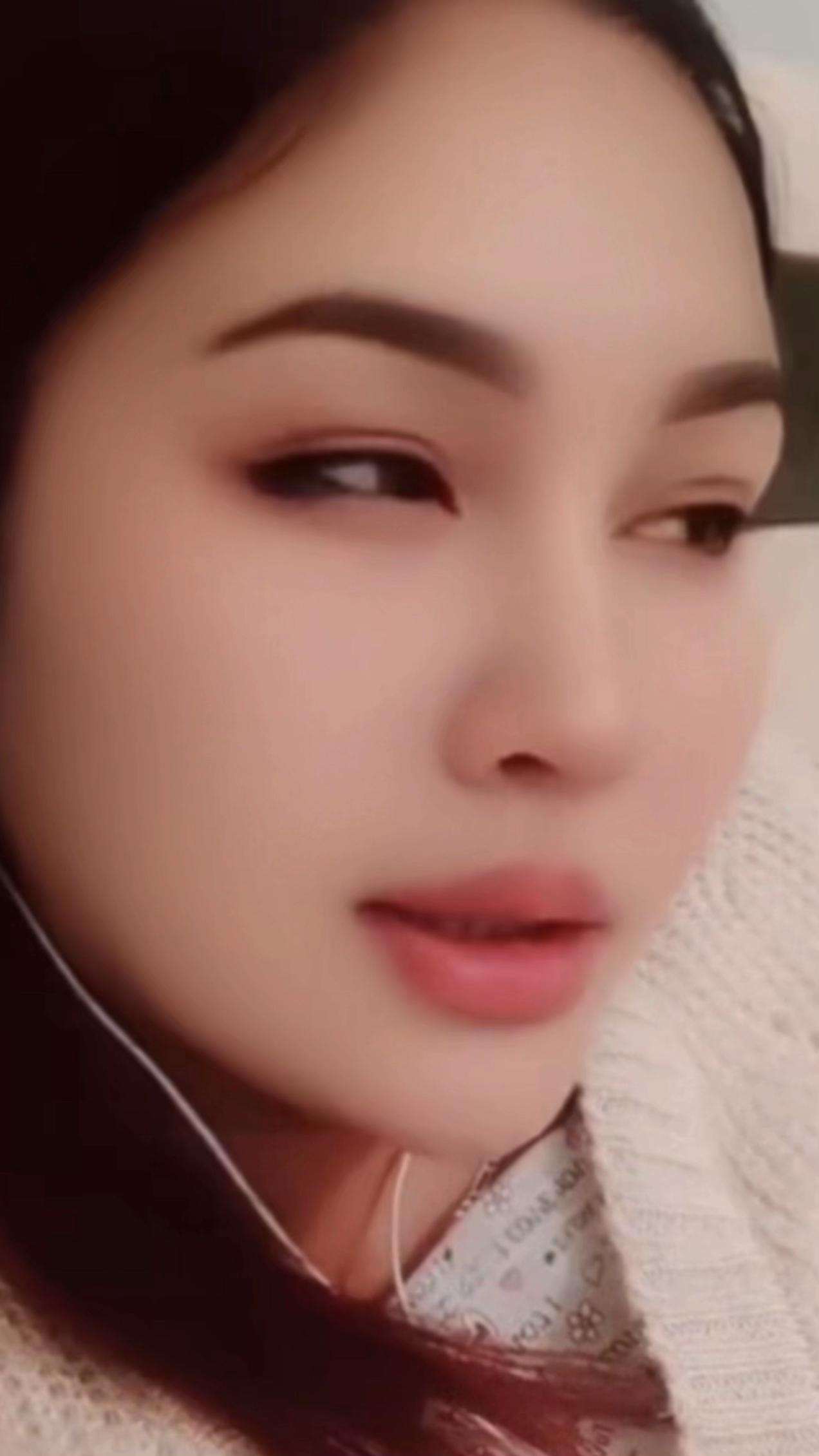 @Diana