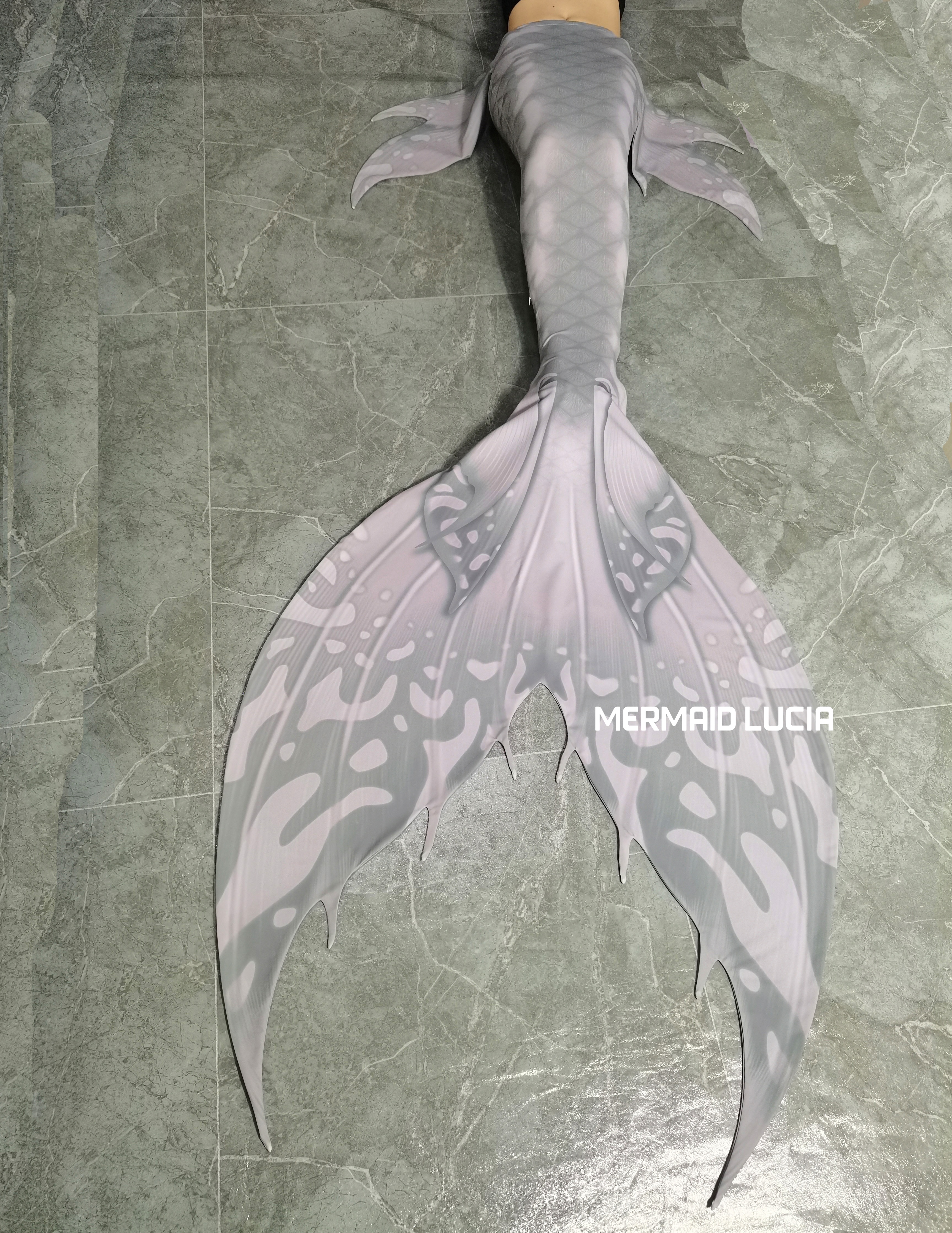 @Mermaid Lucia 🧜&zwj;♀️