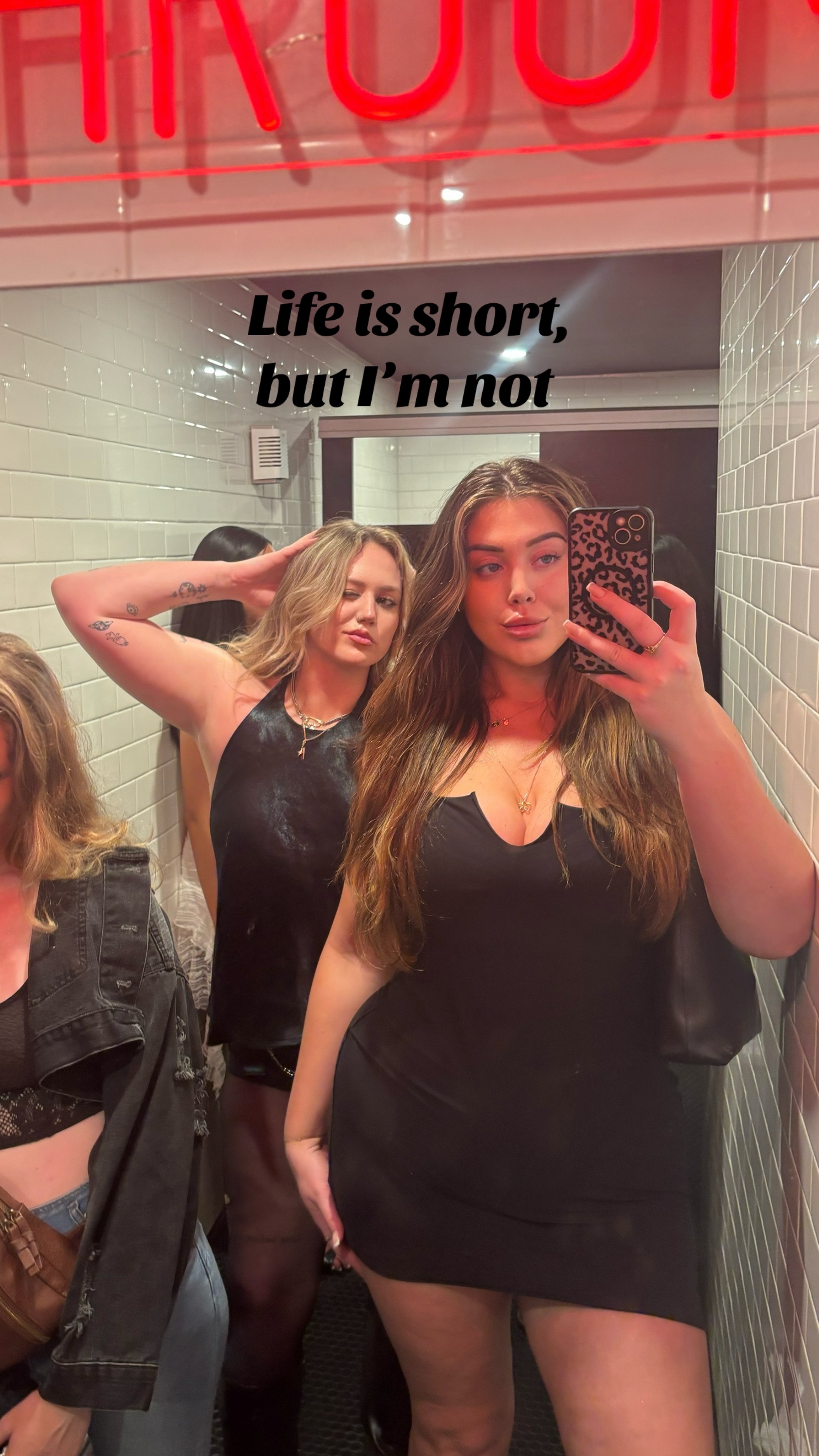 @brookeebell_