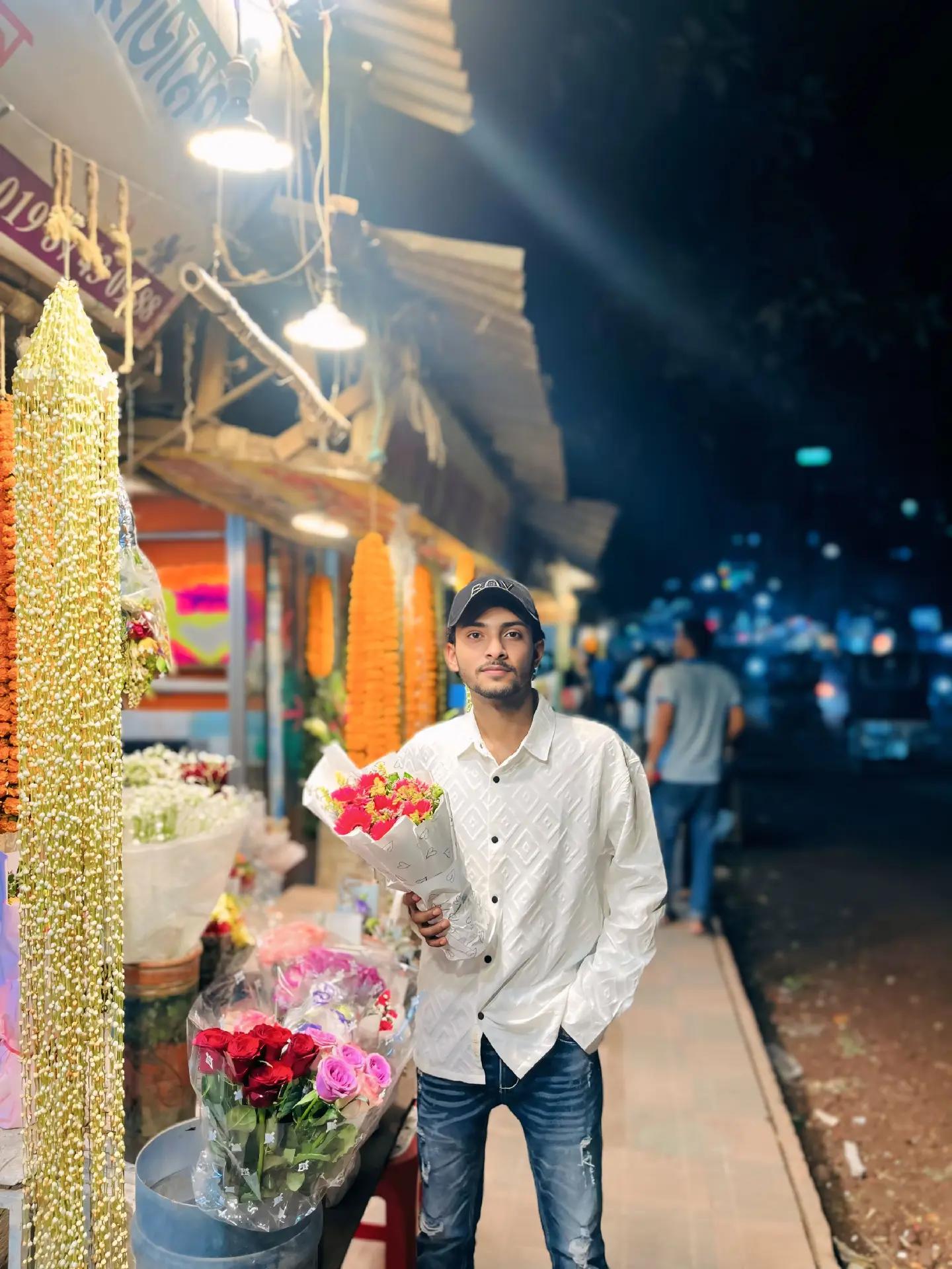 @Crazy Boy Akash,😎