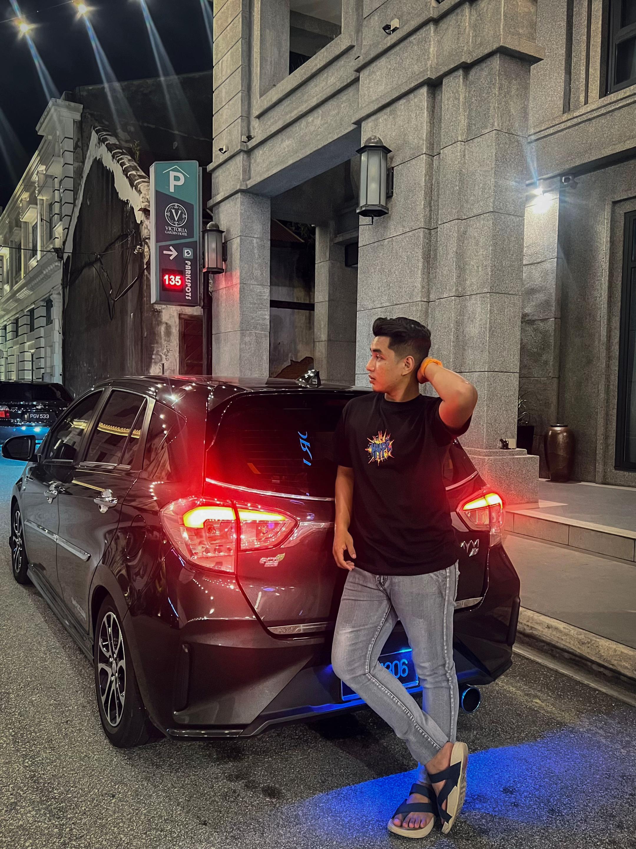 @M U L 1 T🐸