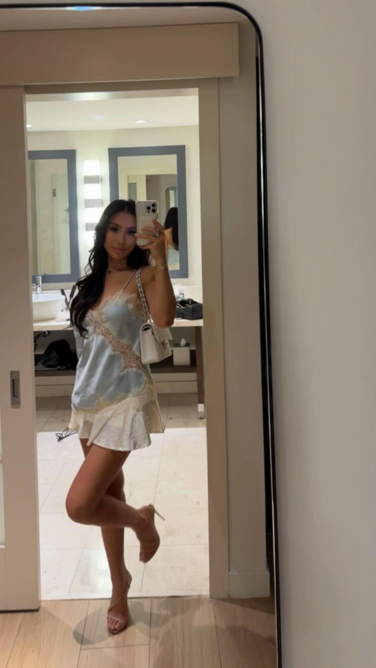 @larissa