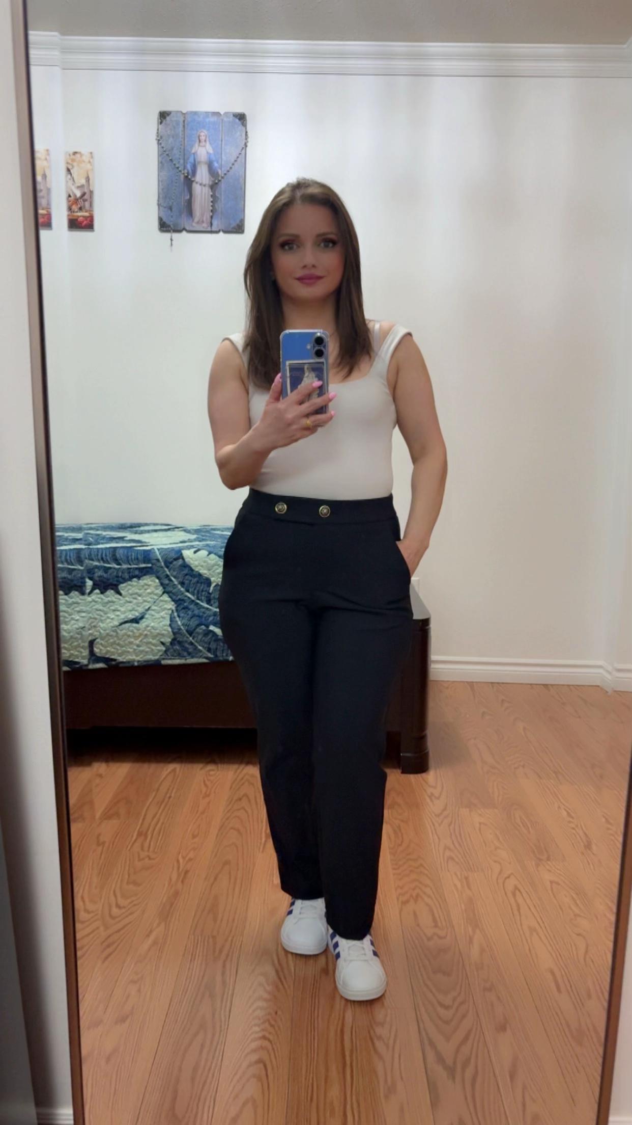 @Dina/دينا ب بكندا