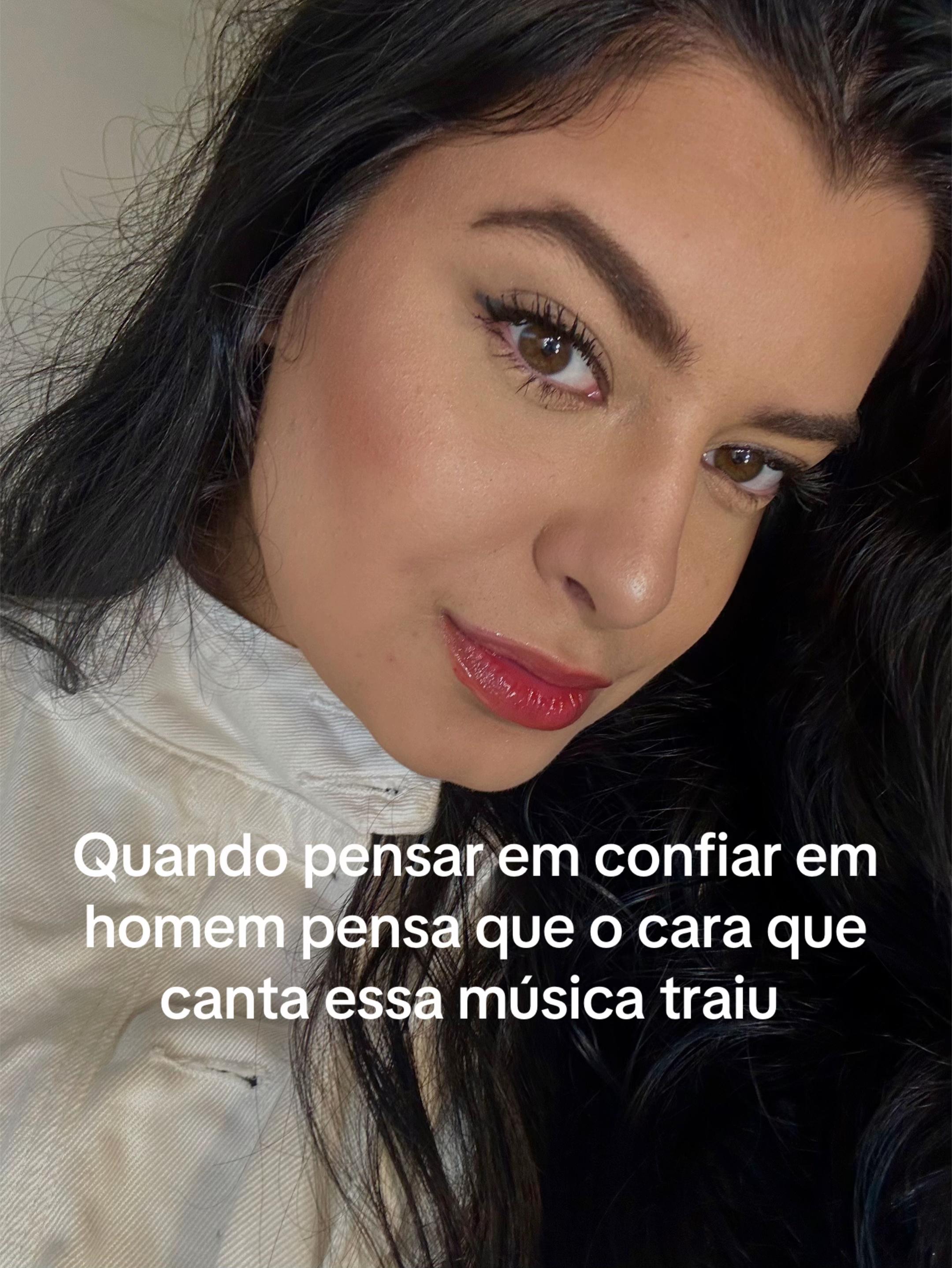 @Nathalia B Daros