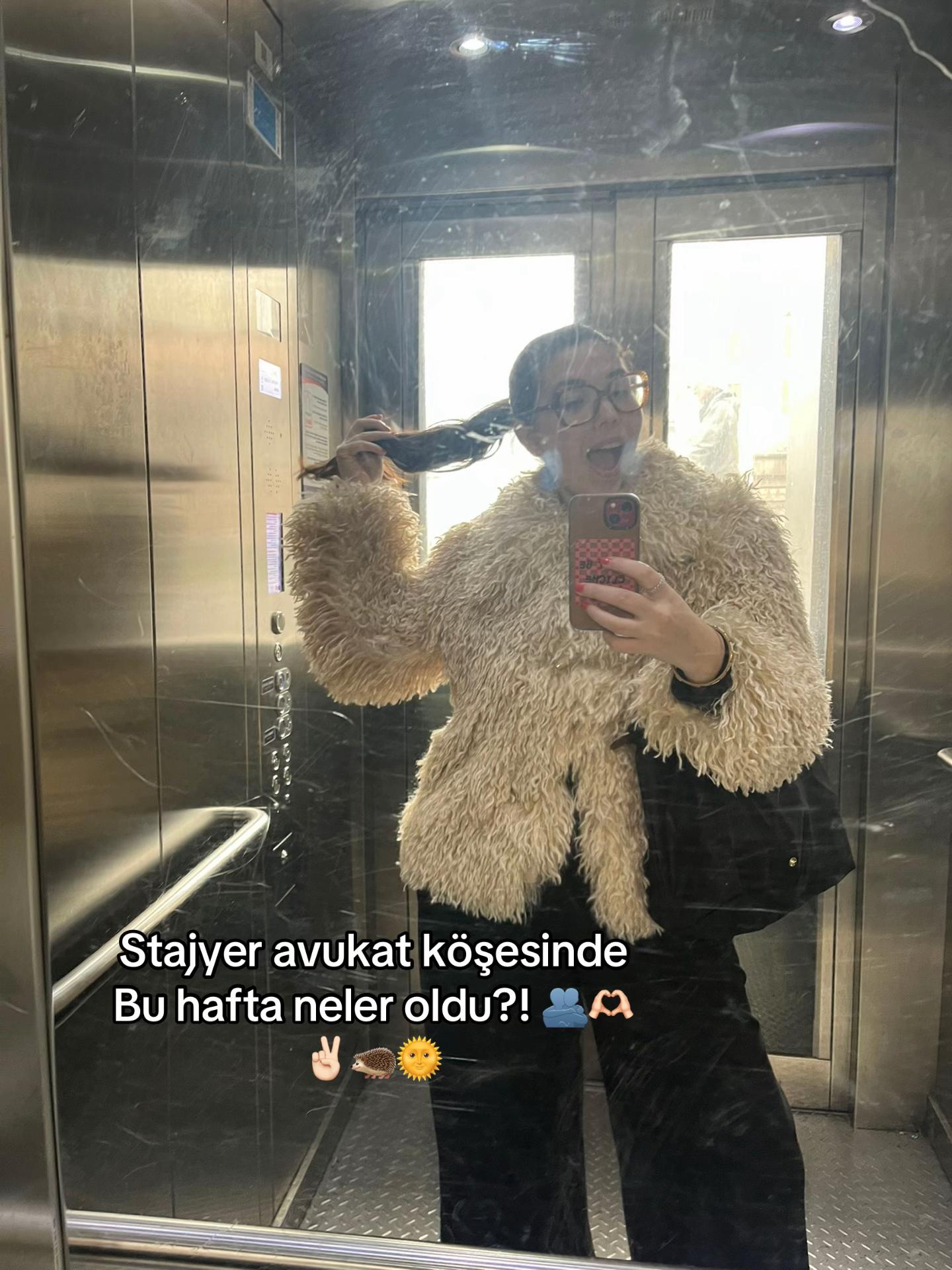 @Ervizm1