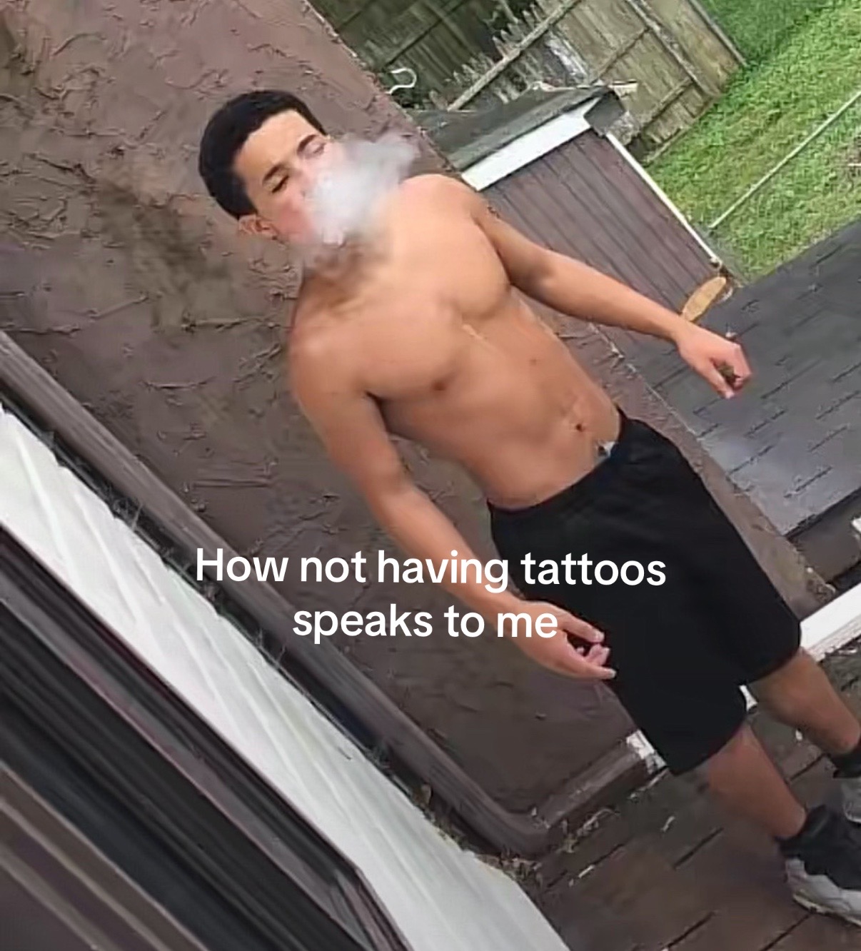 @Joessette
