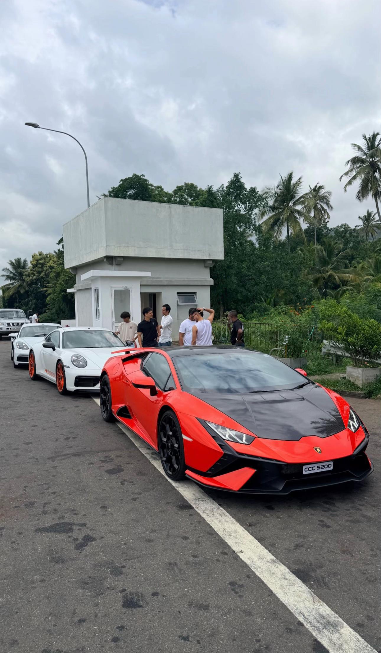 @MR.CAR'S_AUTO93TM